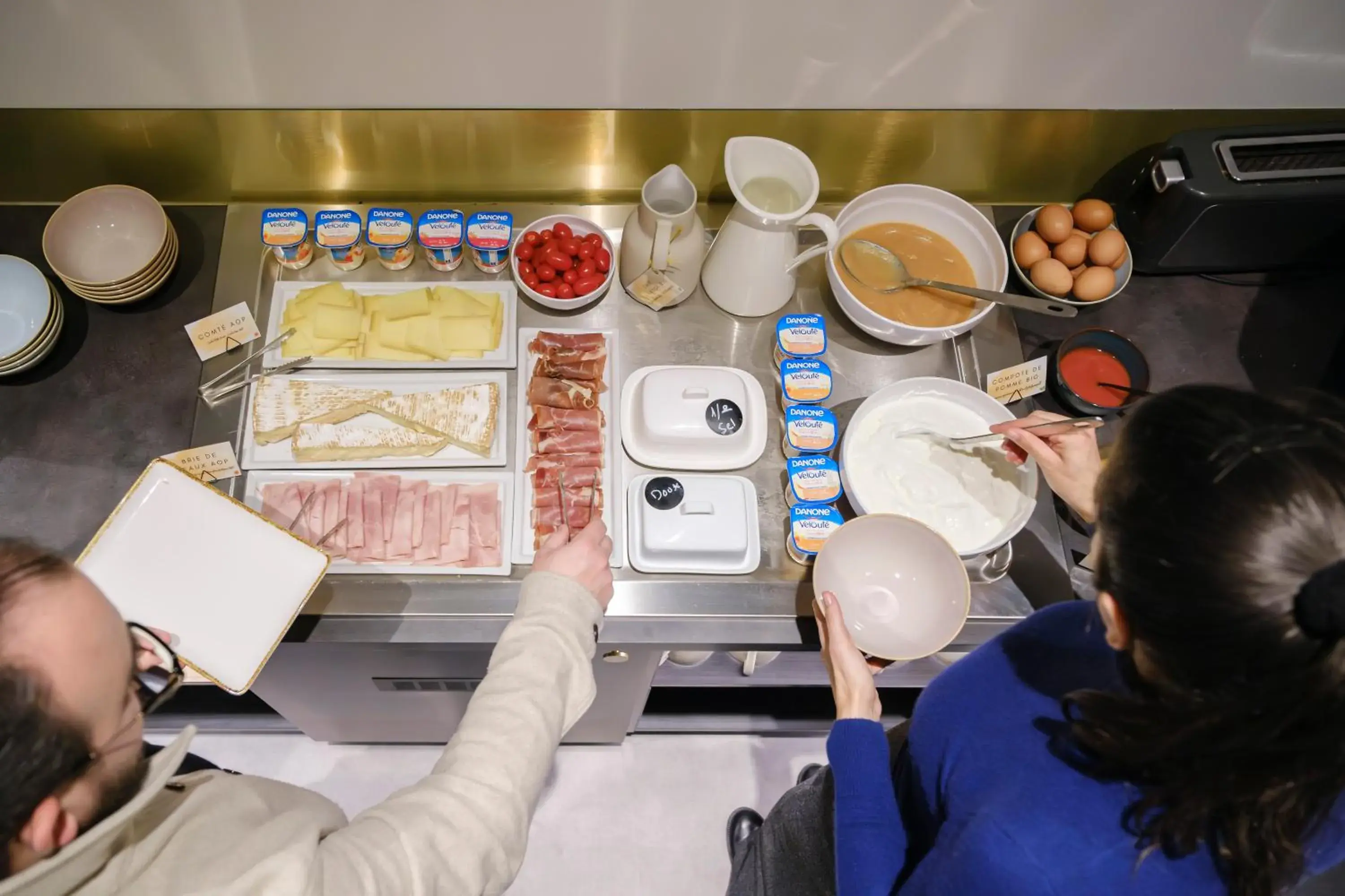 Breakfast in Hôtel du Parc Thionville Centre Breakfast in Hôtel du Parc Thionville Centre