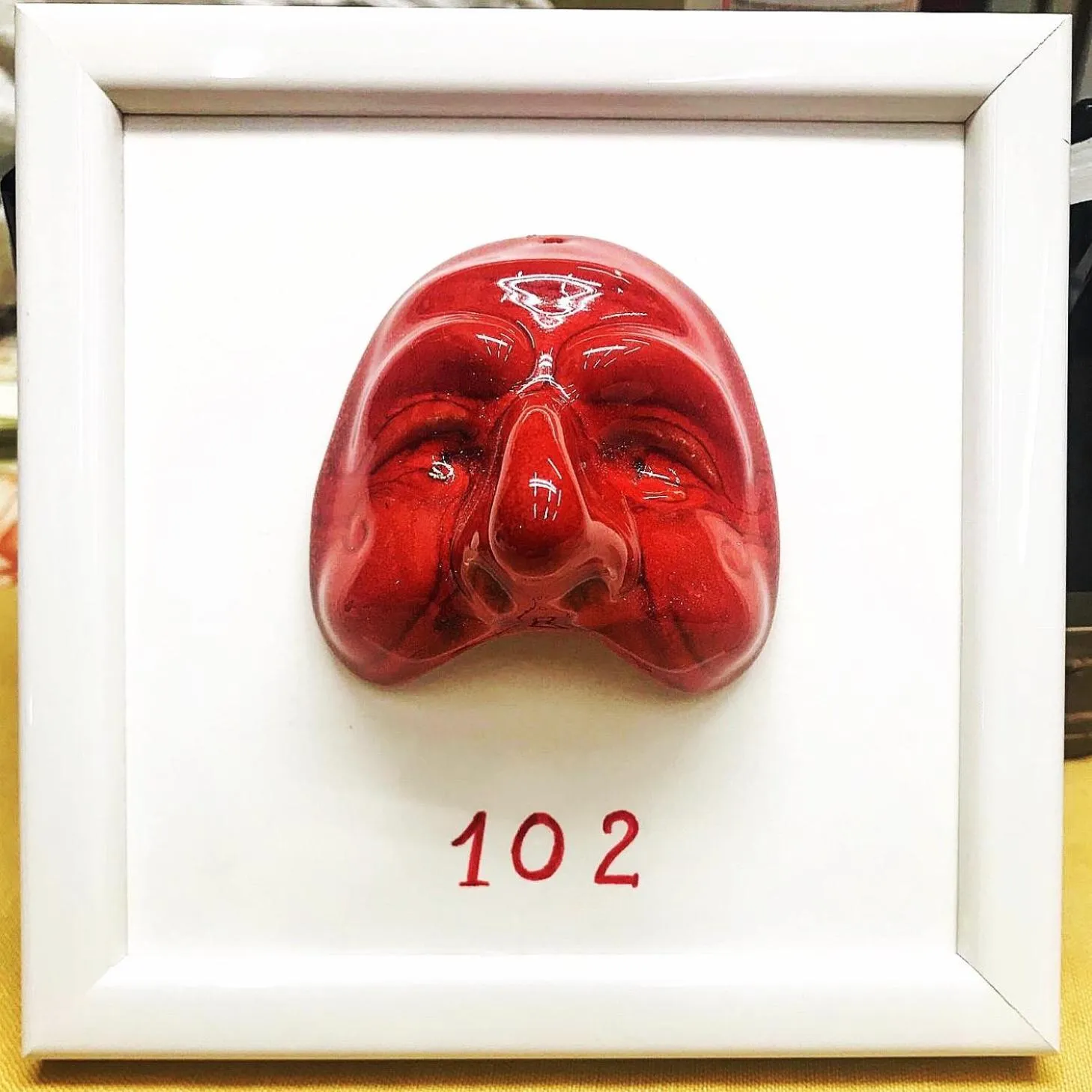 Decorative detail in Calenda Suite