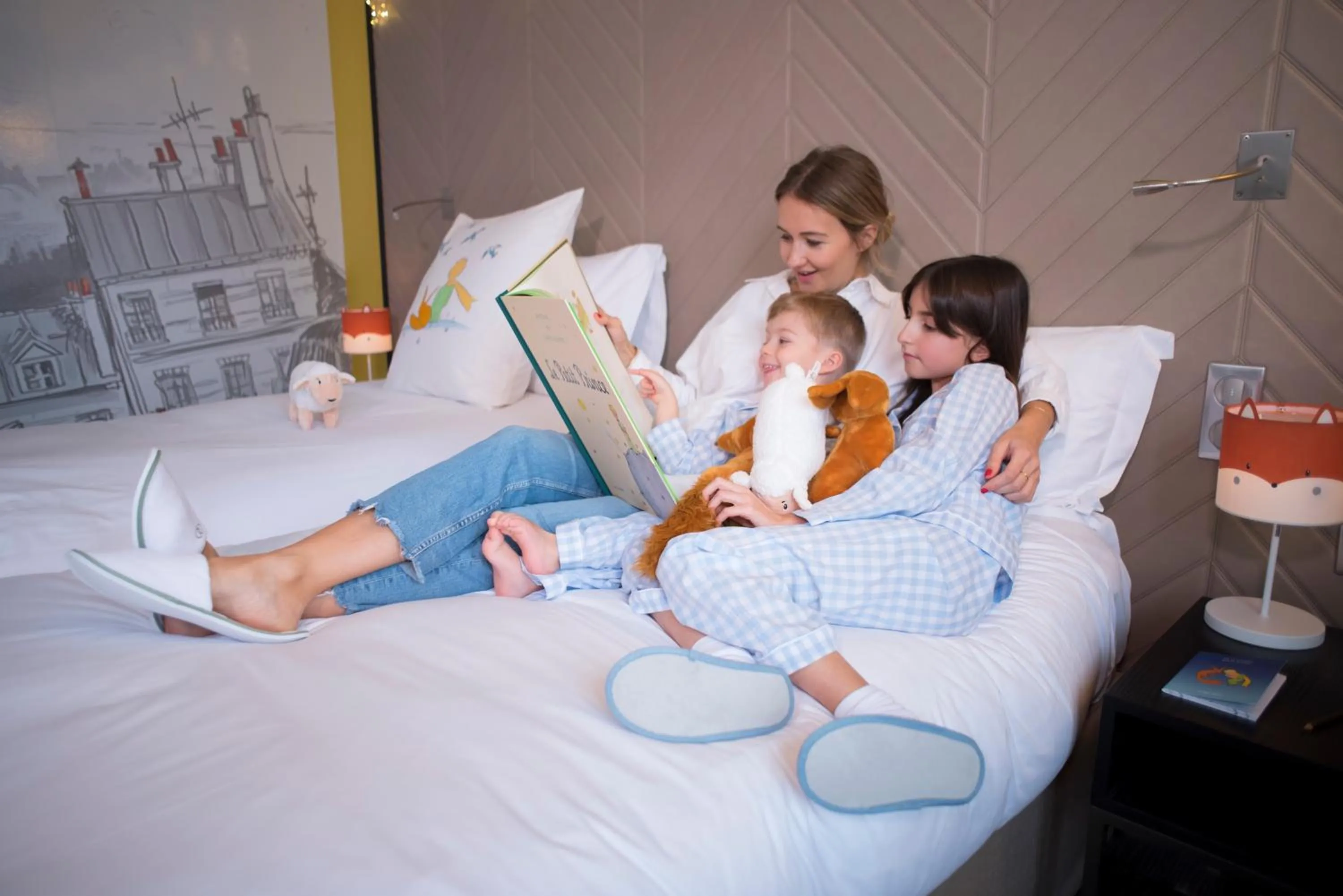 children, Bed in Sofitel Strasbourg Grande Ile
