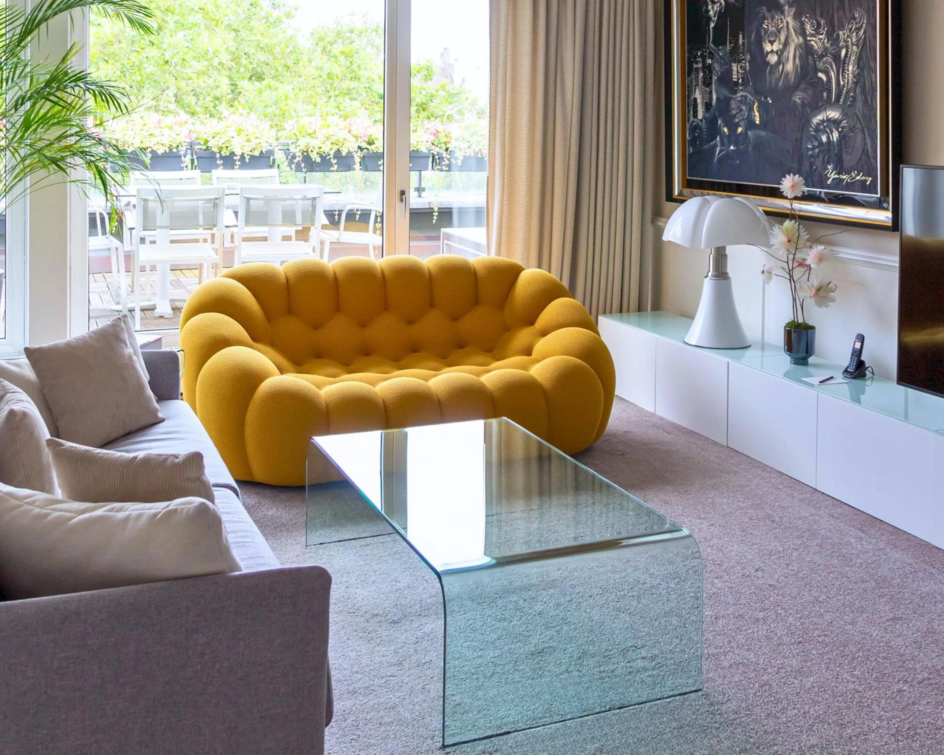 Patio in Sofitel Strasbourg Grande Ile