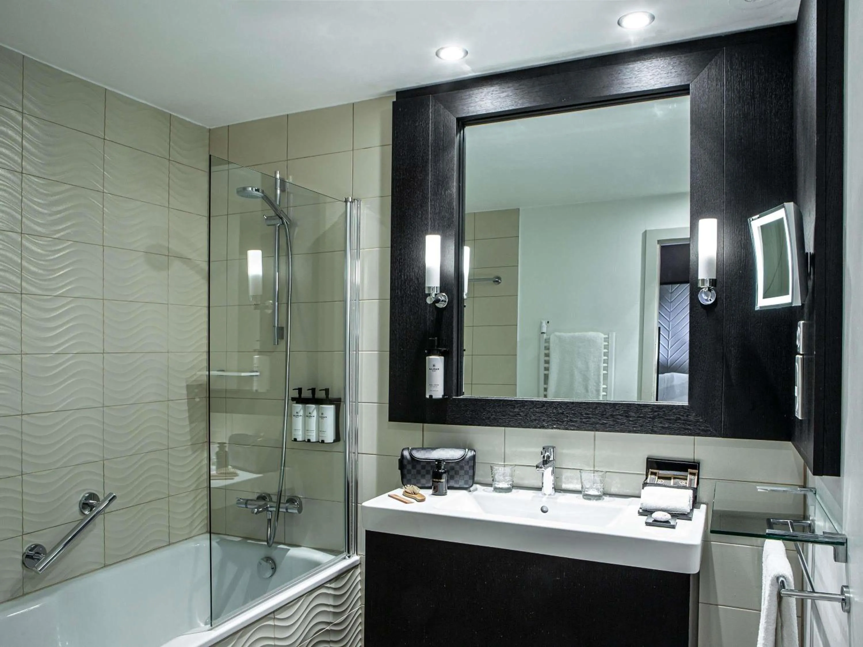 Bedroom in Sofitel Strasbourg Grande Ile