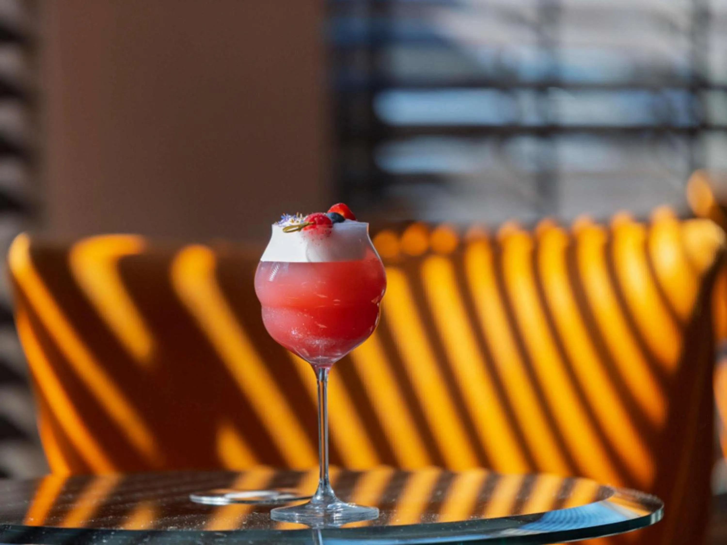 Lounge or bar in Sofitel Strasbourg Grande Ile