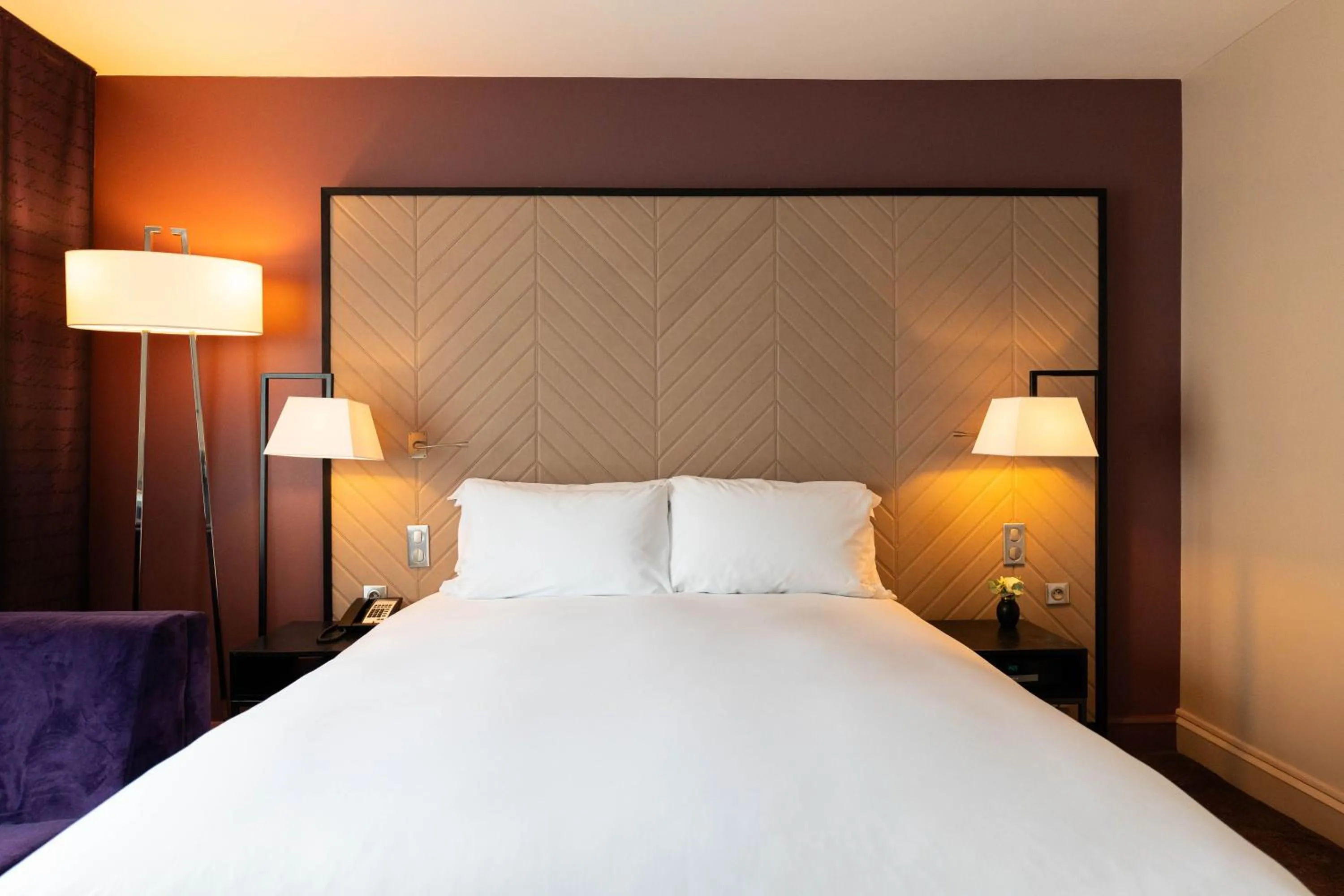 Bed in Sofitel Strasbourg Grande Ile