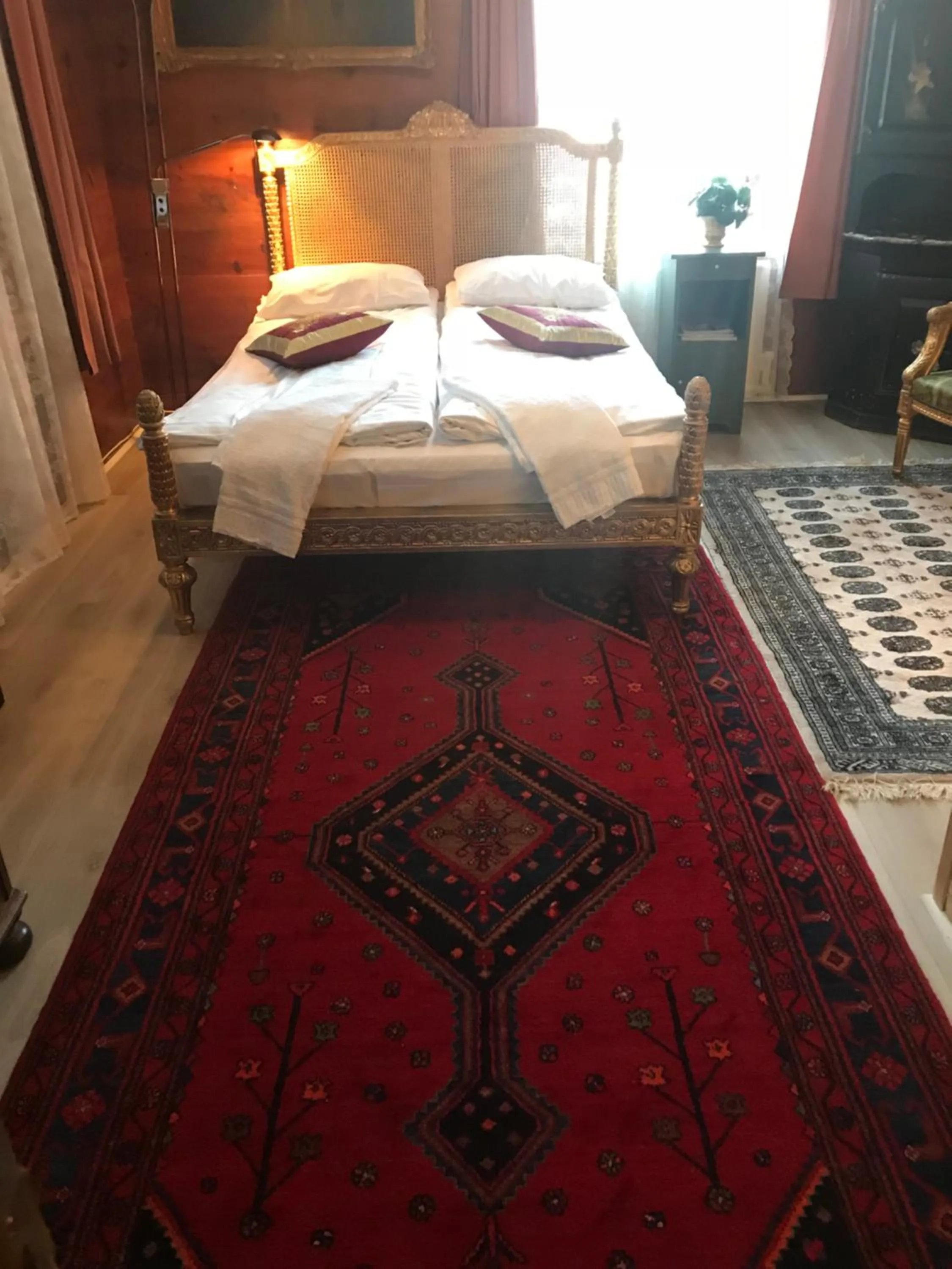 Photo of the whole room, Bed in Eidfjord Gjestgiveri