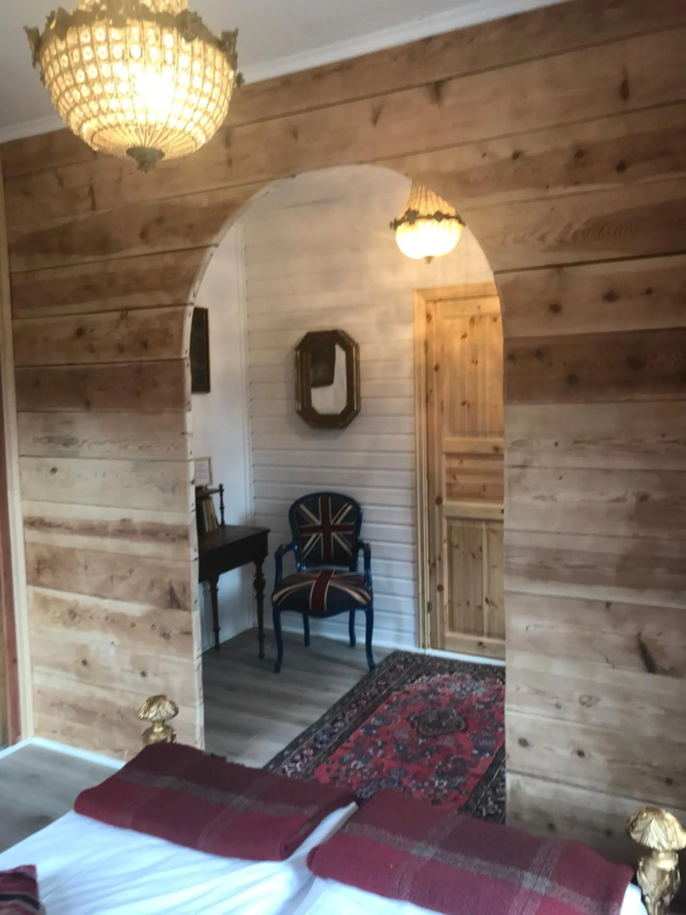 Photo of the whole room, Bed in Eidfjord Gjestgiveri