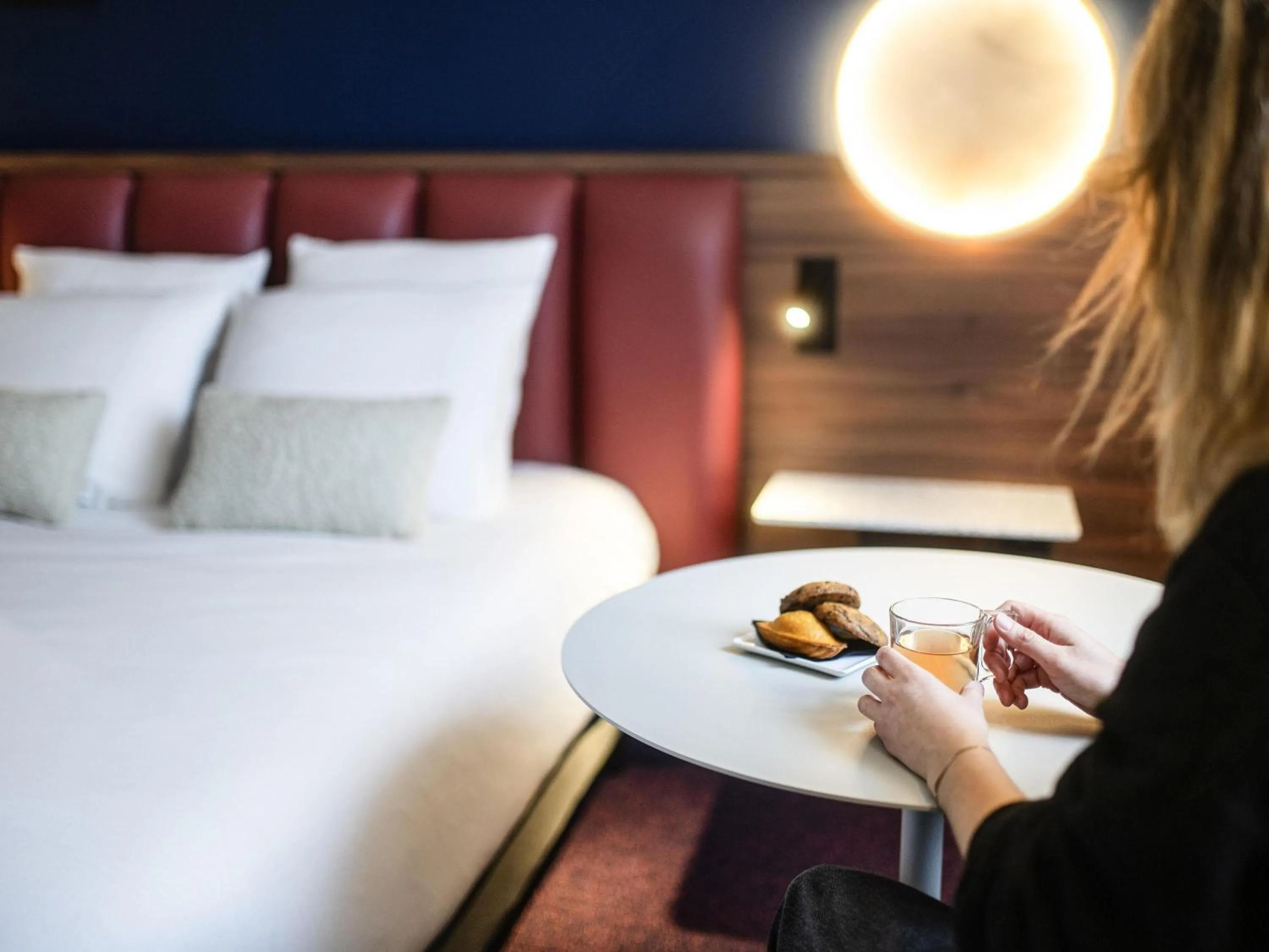 Bedroom, Bed in Mercure Caen Cote De Nacre