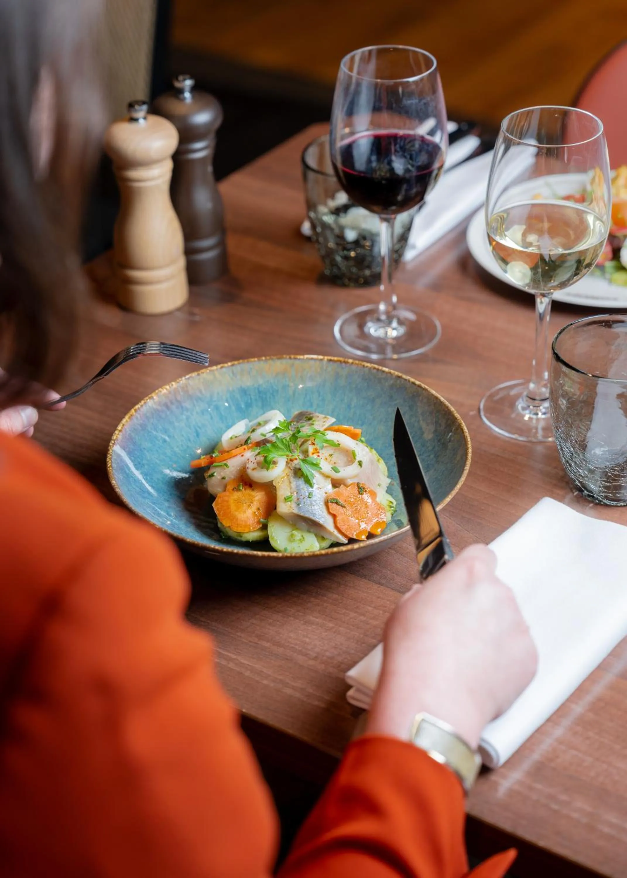 Restaurant/places to eat in Mercure Caen Cote De Nacre