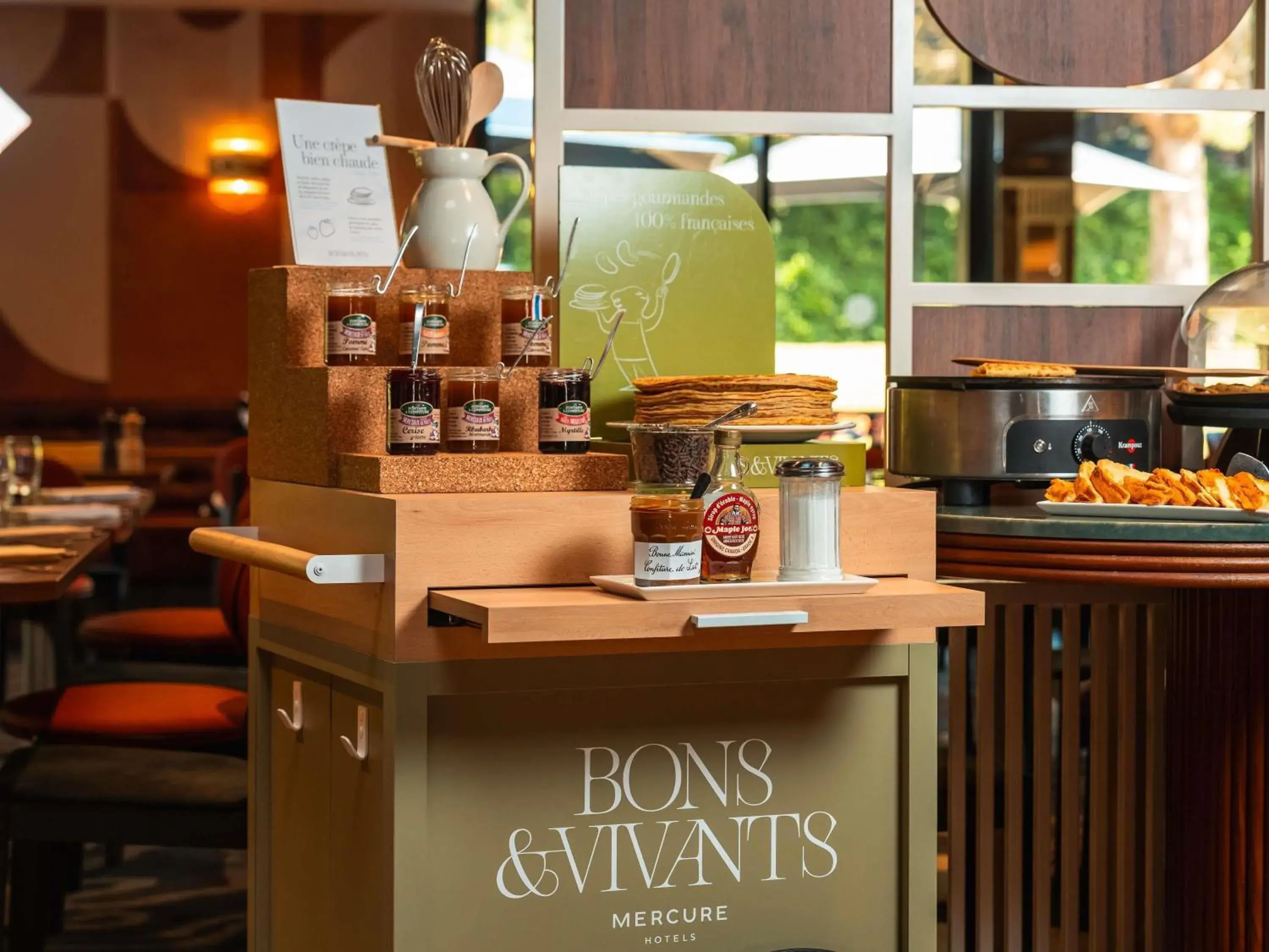 Breakfast in Mercure Caen Cote De Nacre Breakfast in Mercure Caen Cote De Nacre