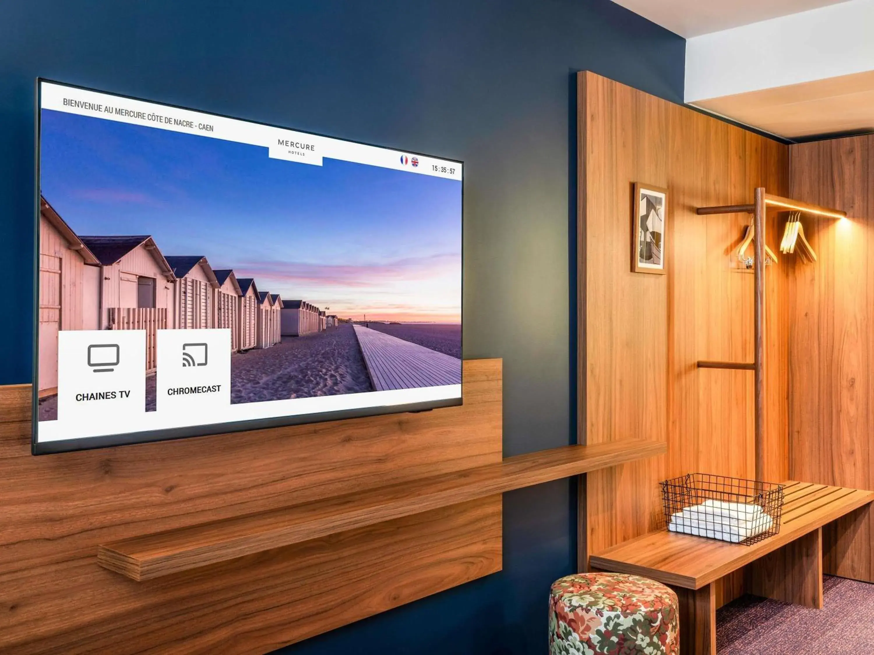 Bedroom in Mercure Caen Cote De Nacre Bedroom in Mercure Caen Cote De Nacre