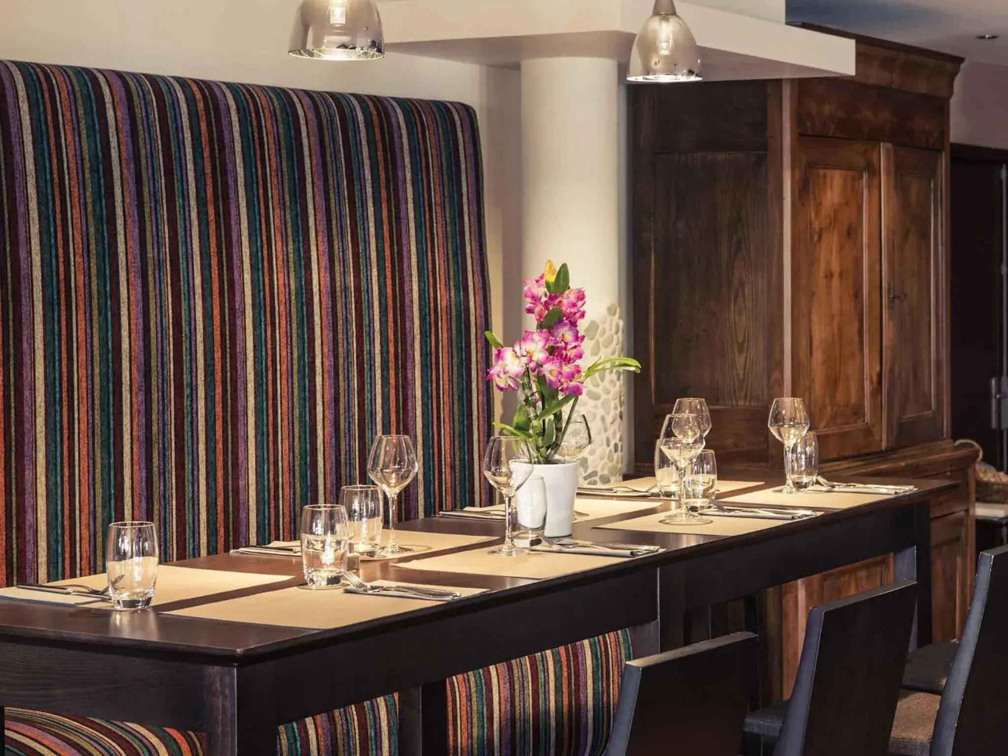 Restaurant/places to eat in Hotel Mercure Rennes Cesson Restaurant/places to eat in Hotel Mercure Rennes Cesson