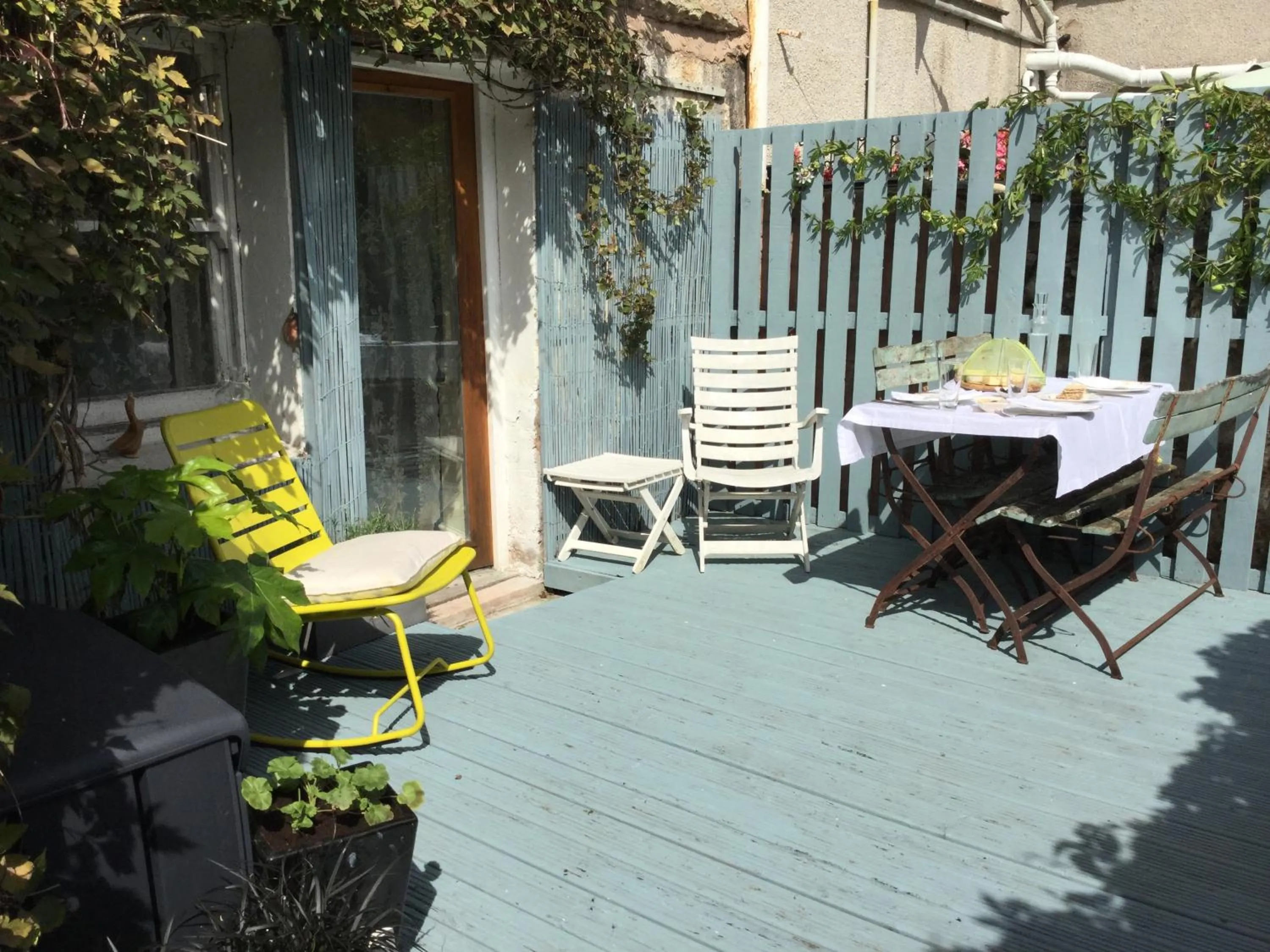 Garden flat 1