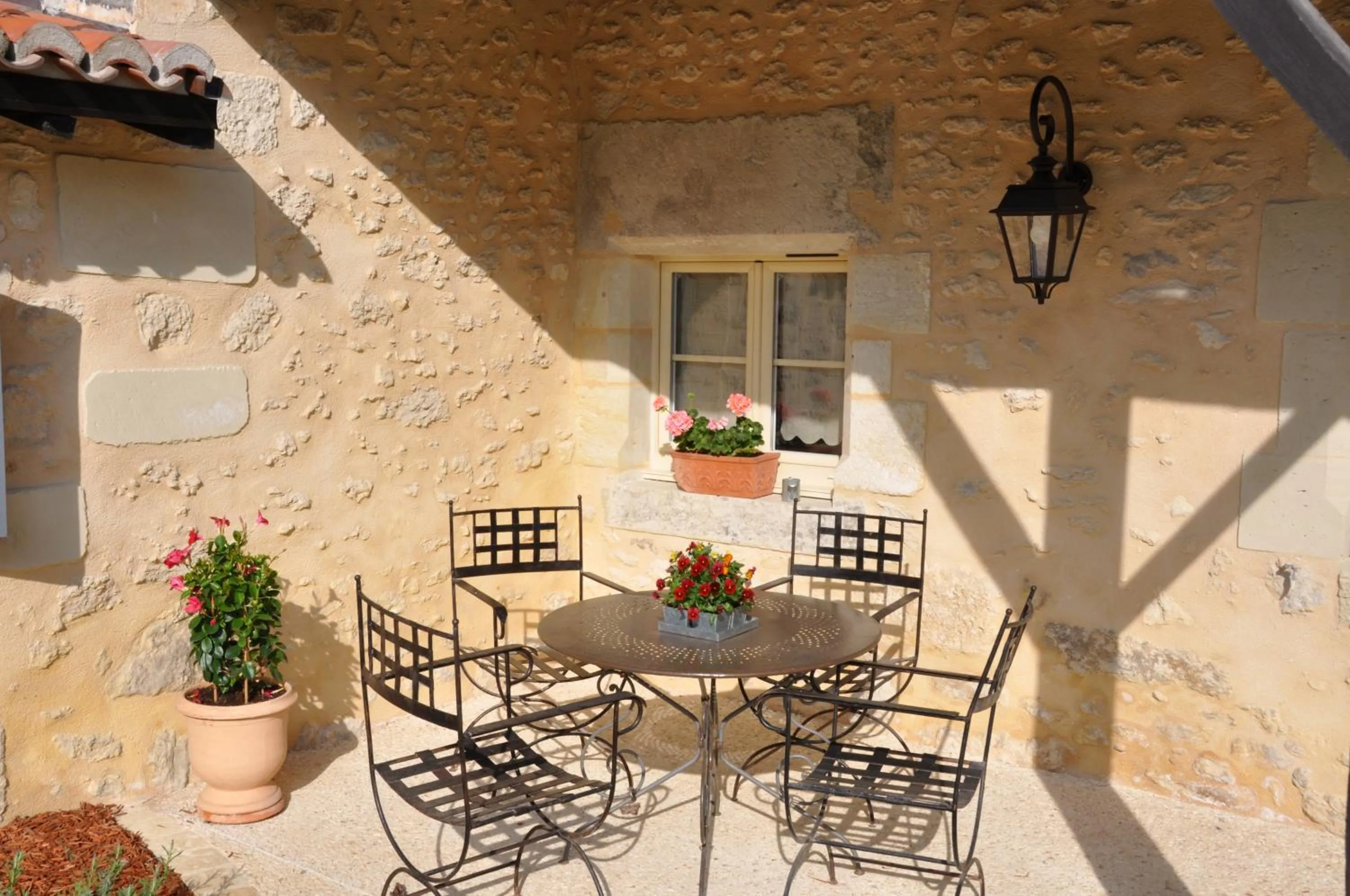 Balcony/Terrace in Le Mas Des Bories - Grand Perigueux