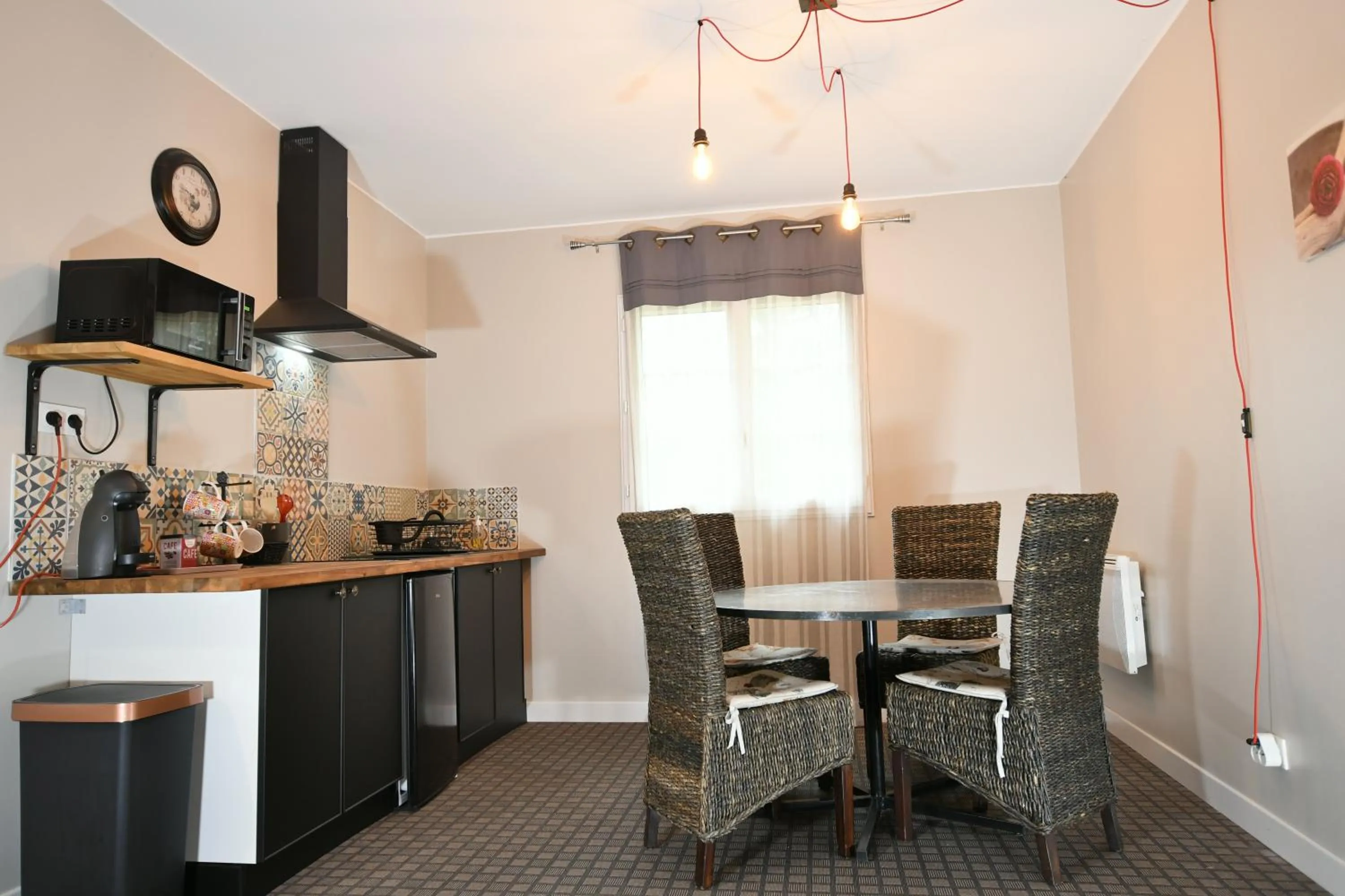 Kitchen or kitchenette in Le Mas Des Bories - Grand Perigueux