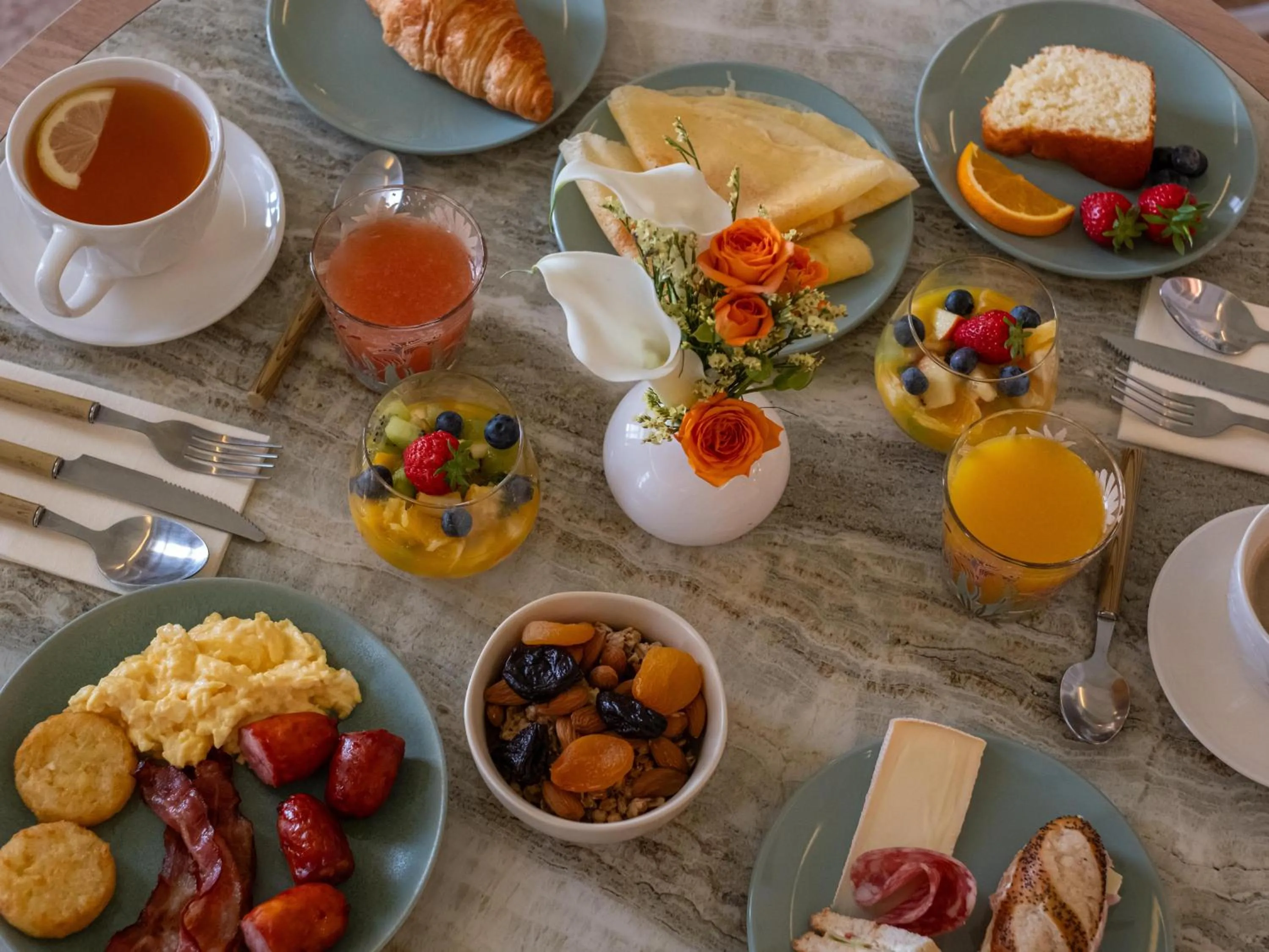 Restaurant/places to eat in Hôtel Le Soleia by Inwood Hotels