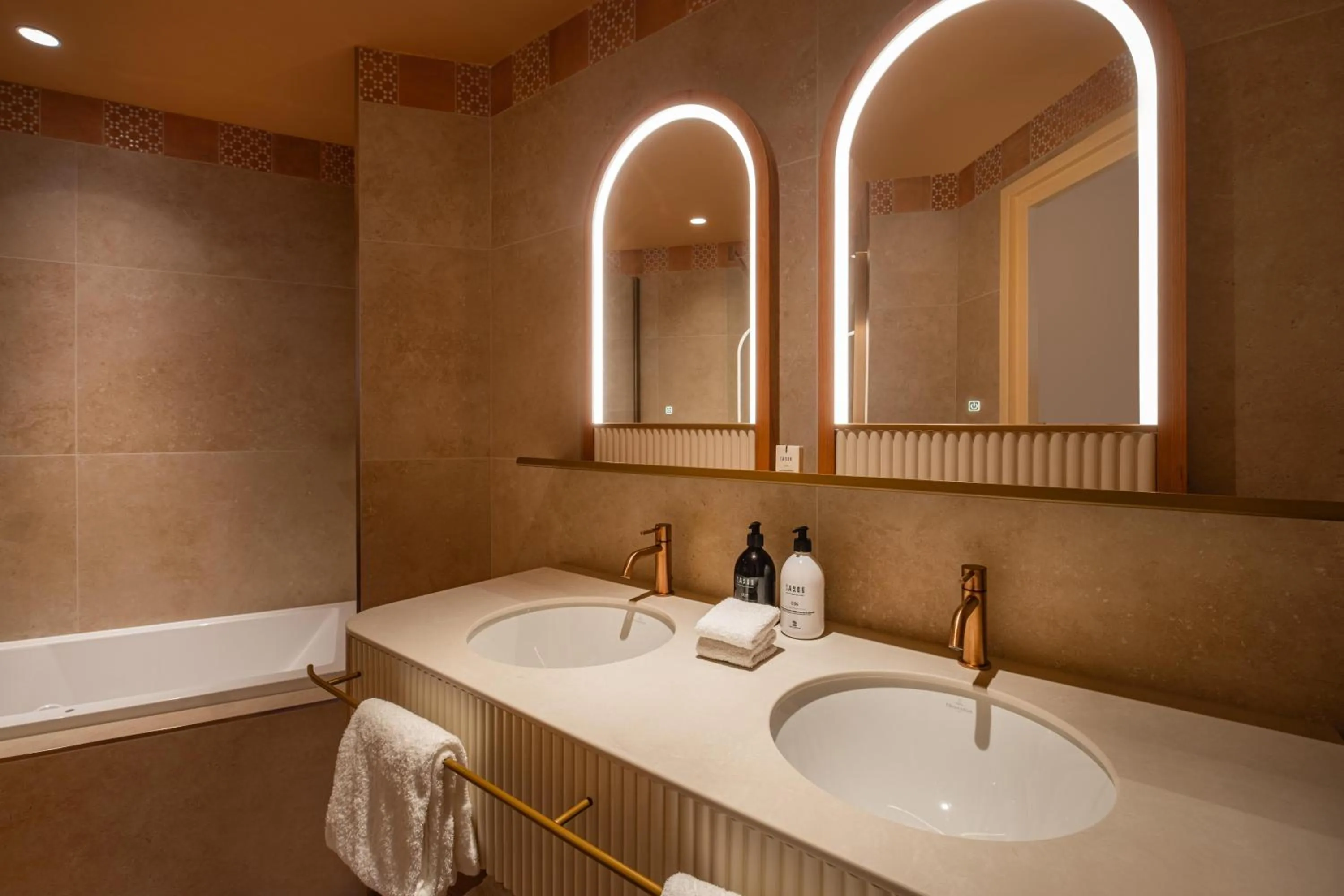Bathroom in Hôtel Le Soleia by Inwood Hotels