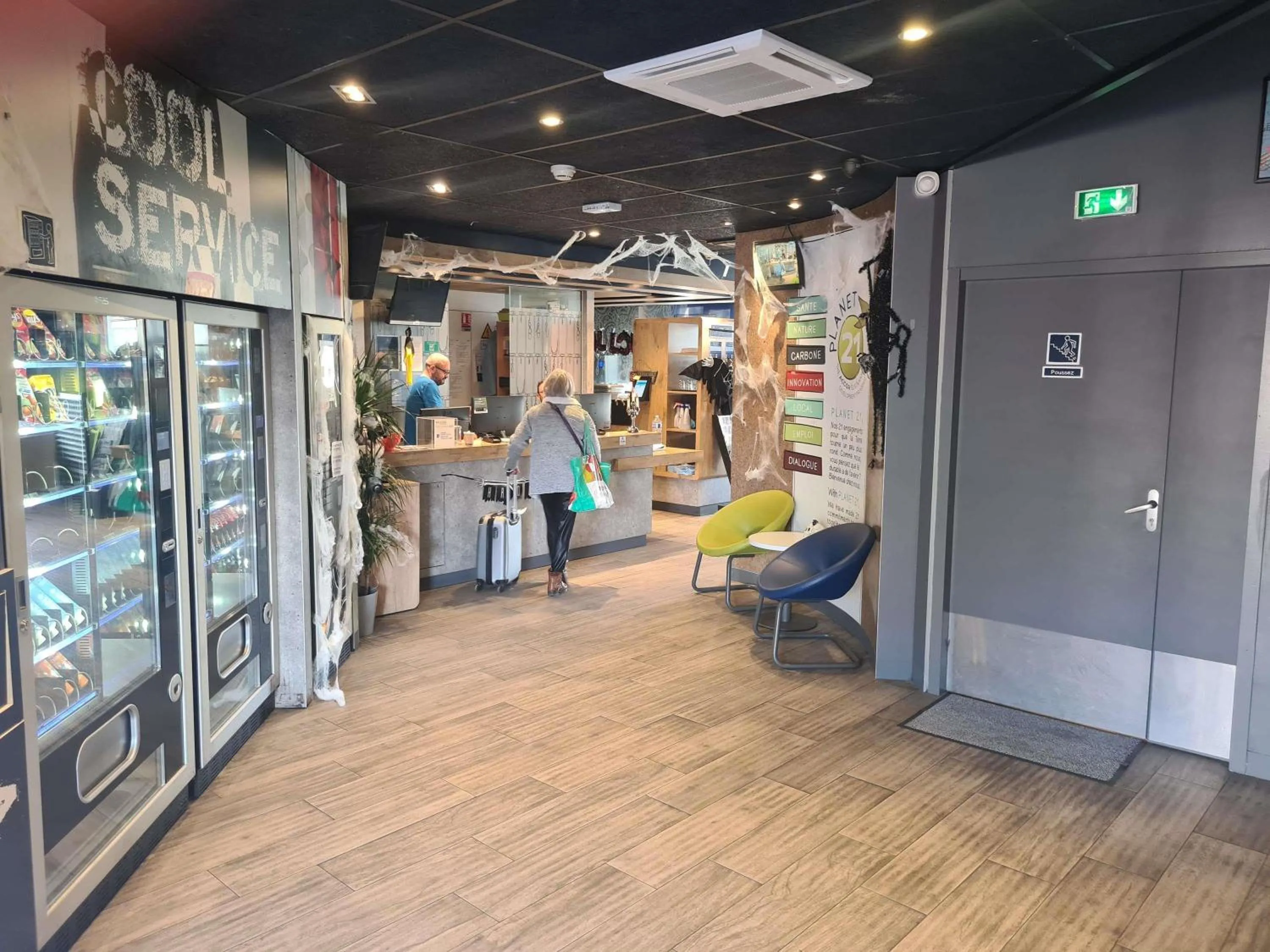 Property building in Ibis Budget Toulon Centre