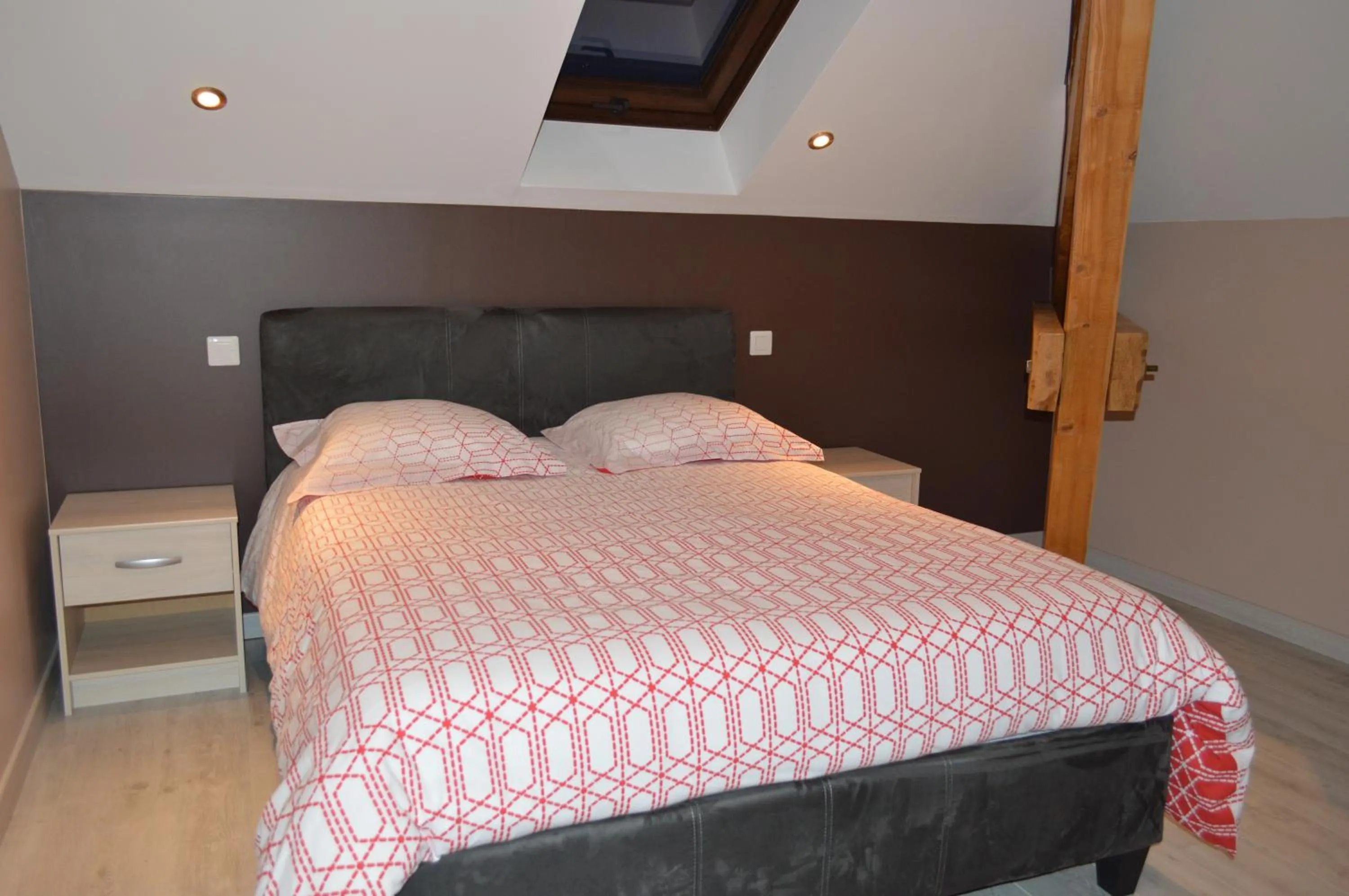 Photo of the whole room, Bed in Hôtel Timgad