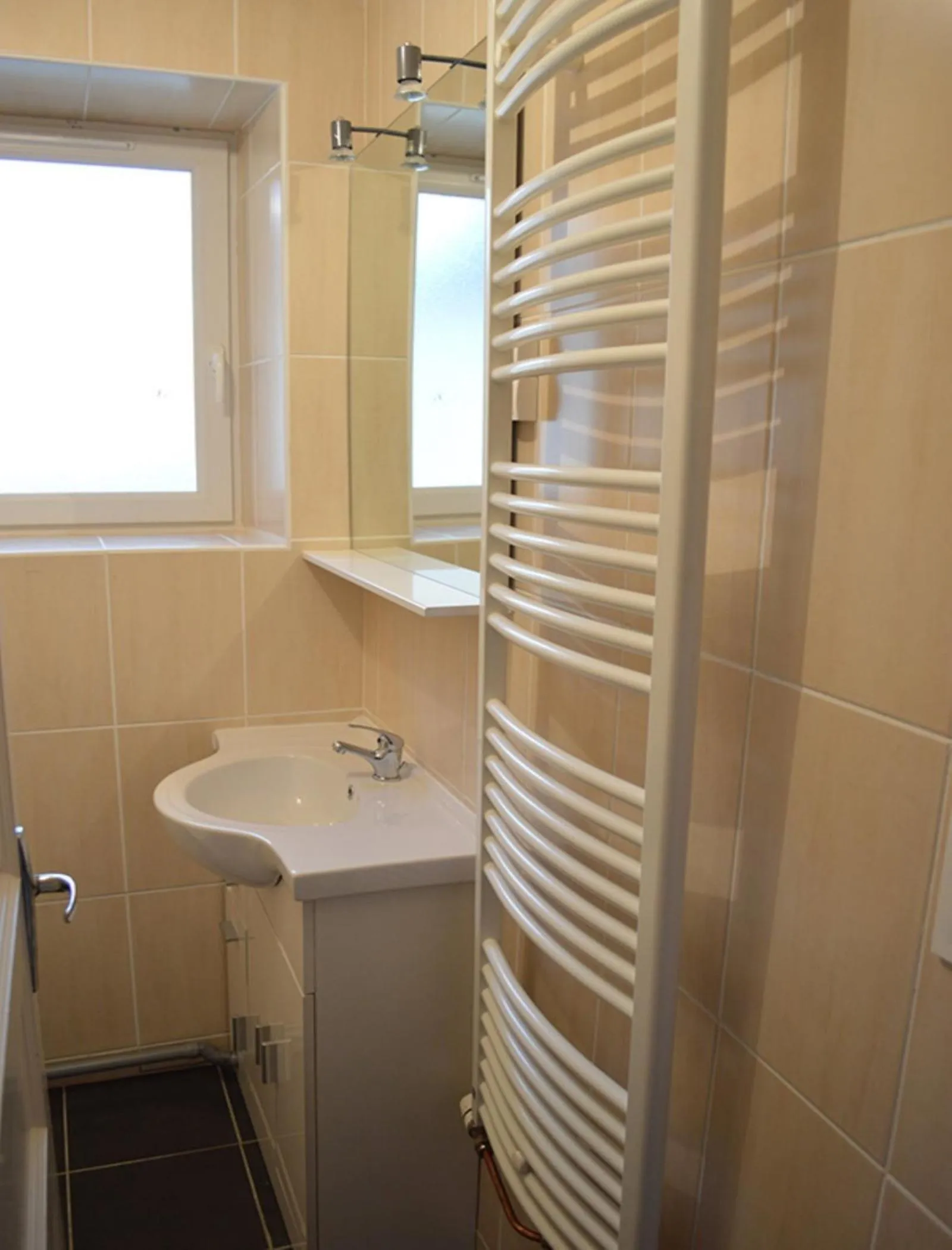 Toilet in Hôtel Timgad