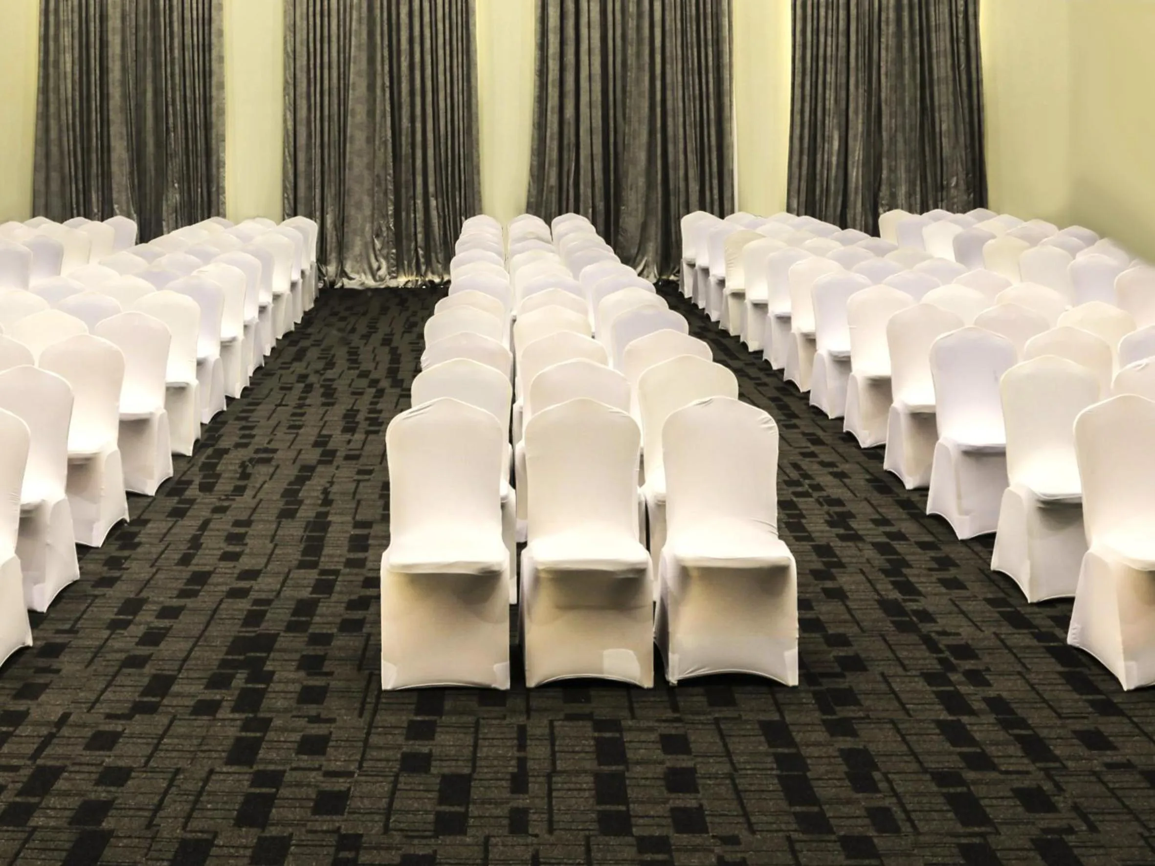 Meeting/conference room in The Providence Hotel