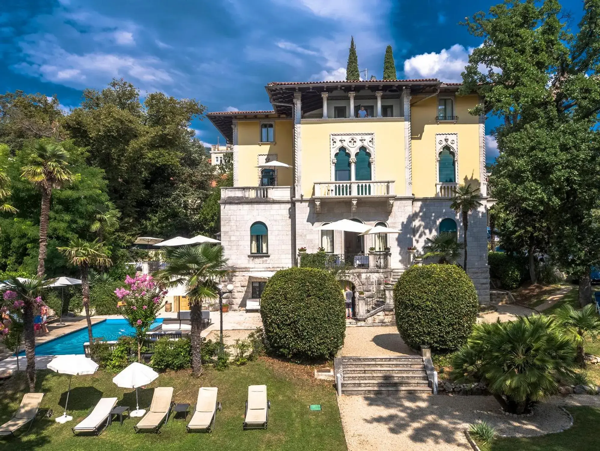 Property building in Hotel Villa Astra Property building in Hotel Villa Astra