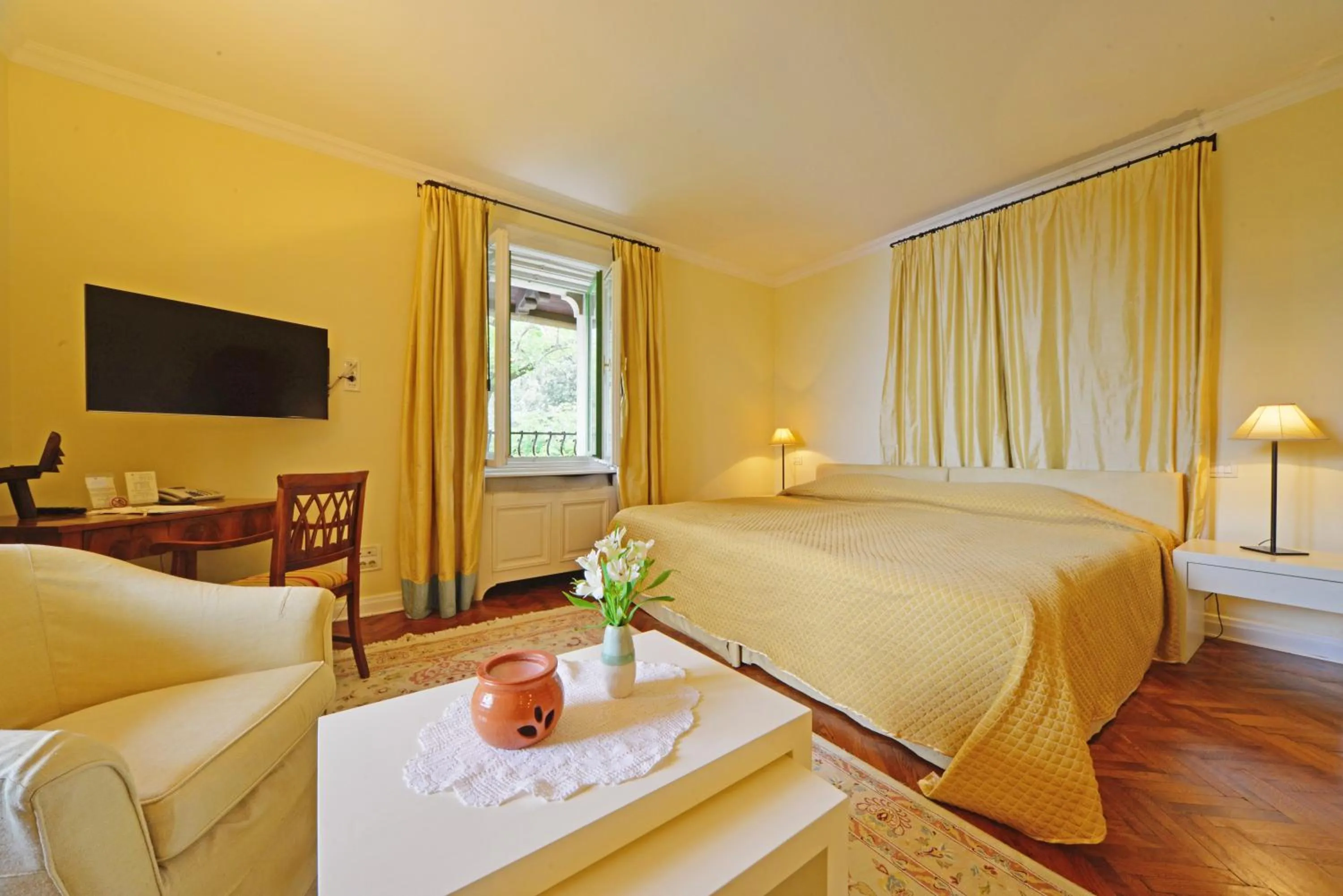 Bedroom, Bed in Hotel Villa Astra