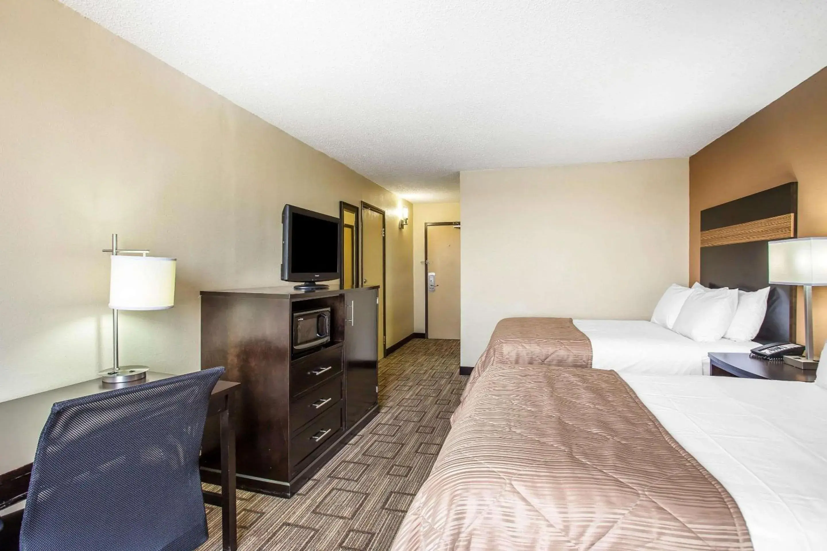 Photo of the whole room, TV/Entertainment Center in Clarion Hotel Fort Mill Near Amusement Park