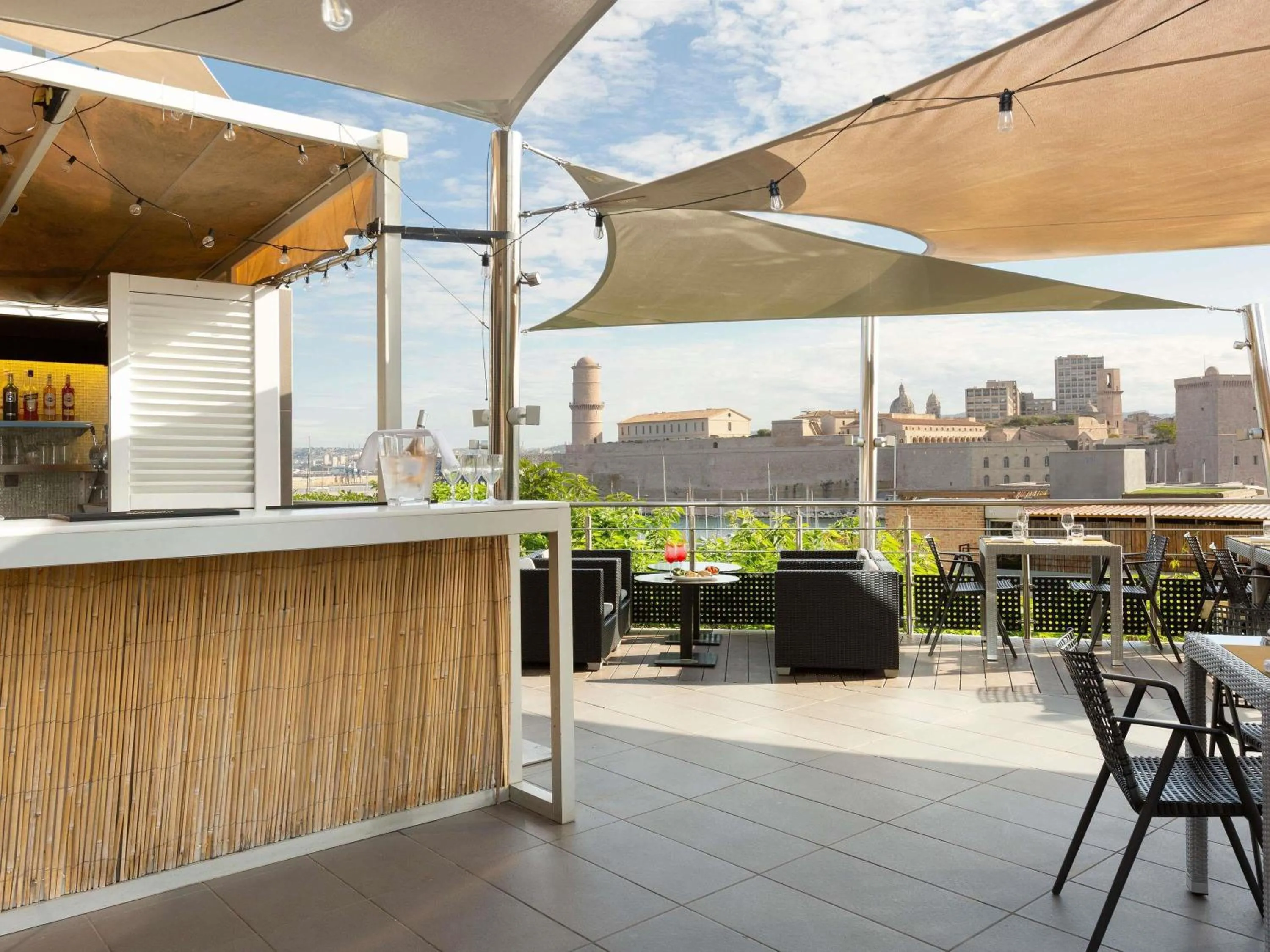 Property building in Novotel Marseille Vieux Port