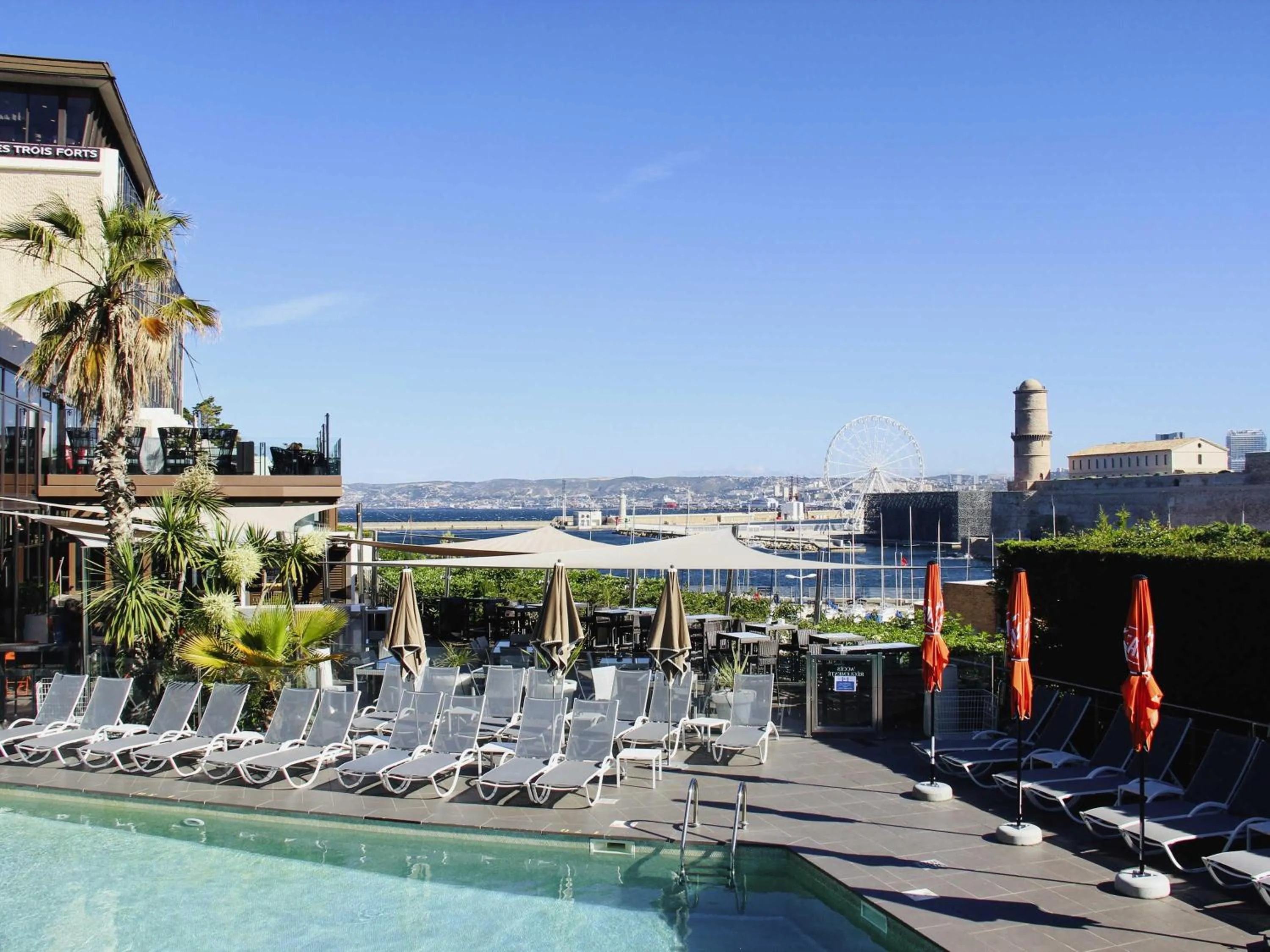 Pool view in Novotel Marseille Vieux Port