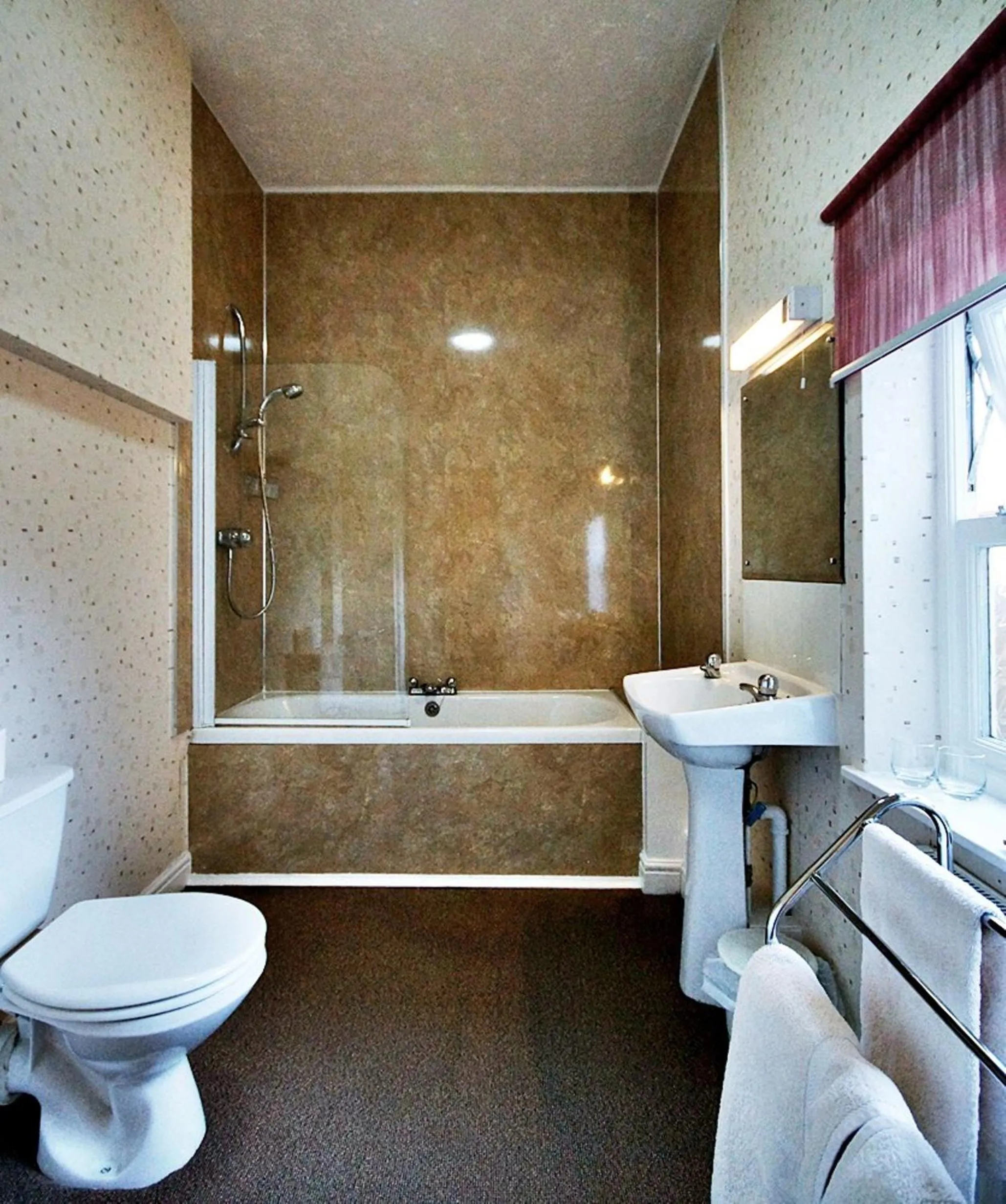 Day in The Apple House