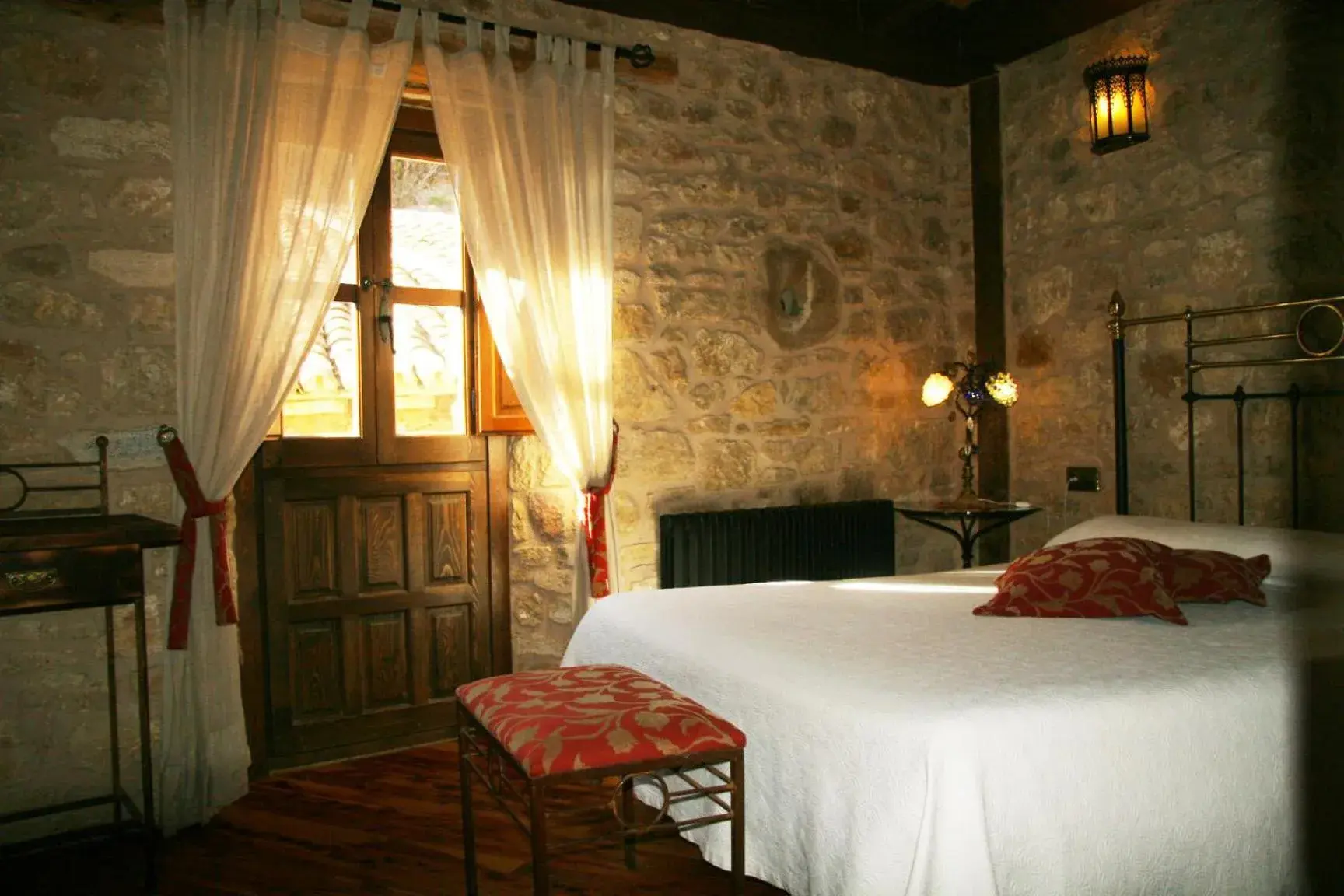 Double Room in El Mirador de Almanzor Double Room in El Mirador de Almanzor