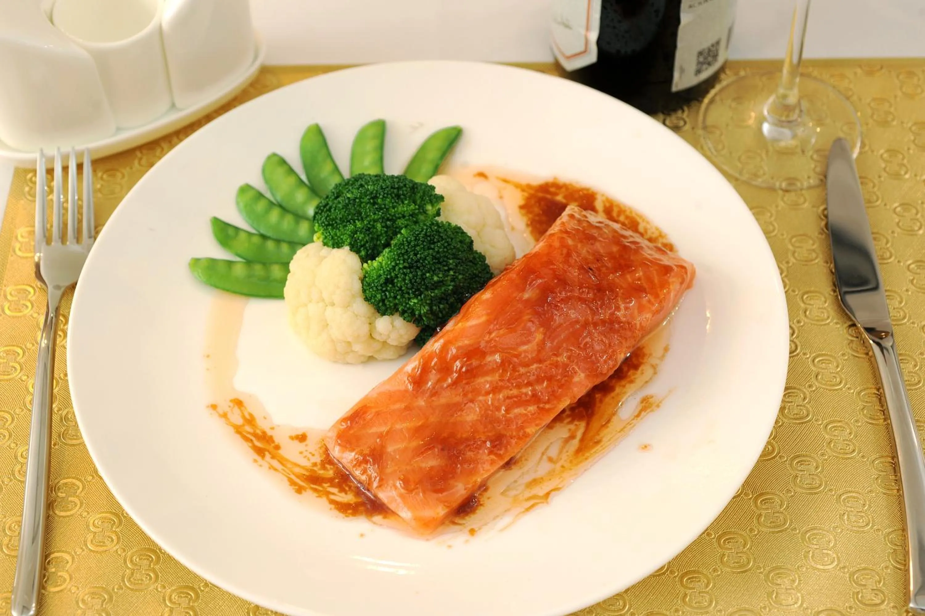 Food in New Era Hotel & Villa