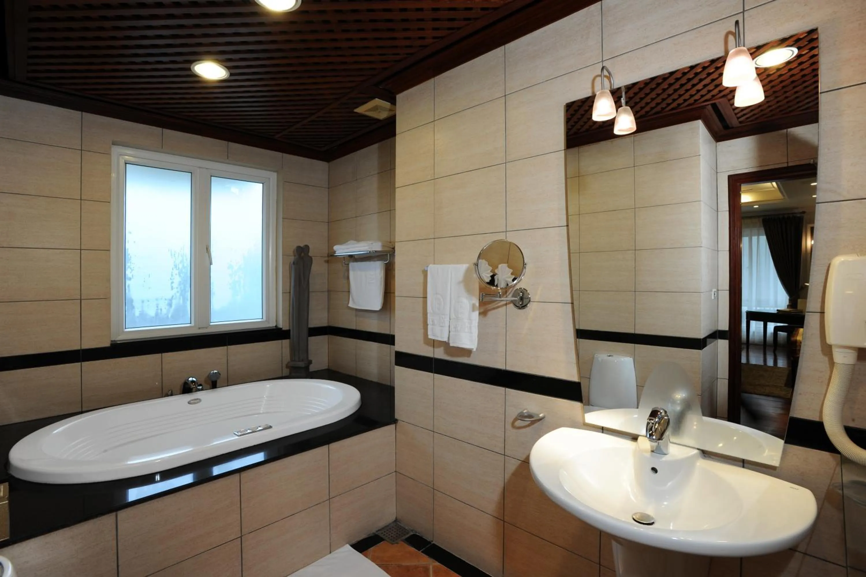 Shower, Bathroom in New Era Hotel & Villa