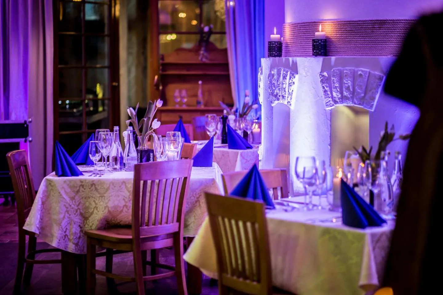 Restaurant/Places to Eat in Dw¿r ?wi?tosz¿wka