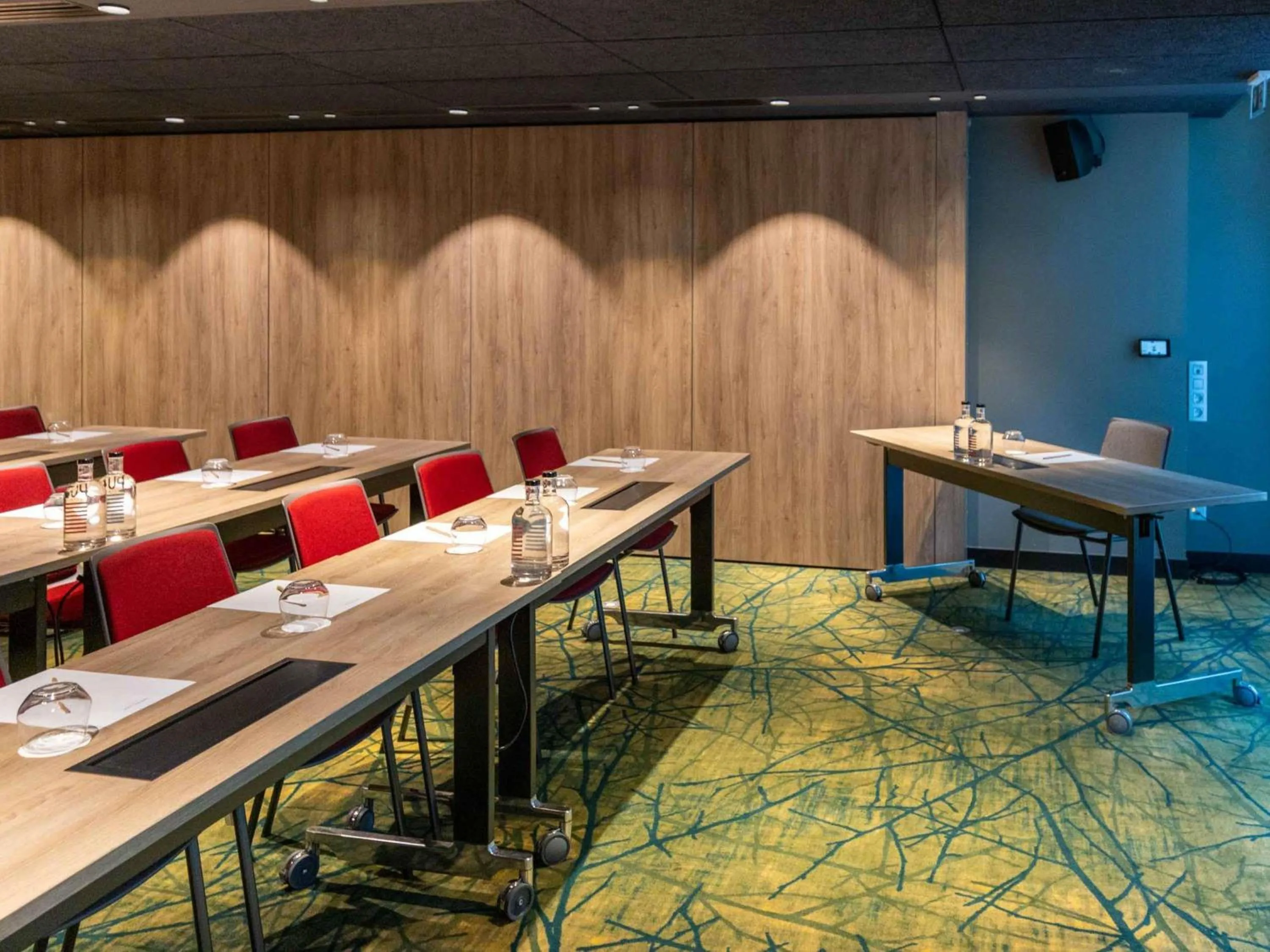 Meeting/conference room in Mercure Paris Centre Tour Eiffel