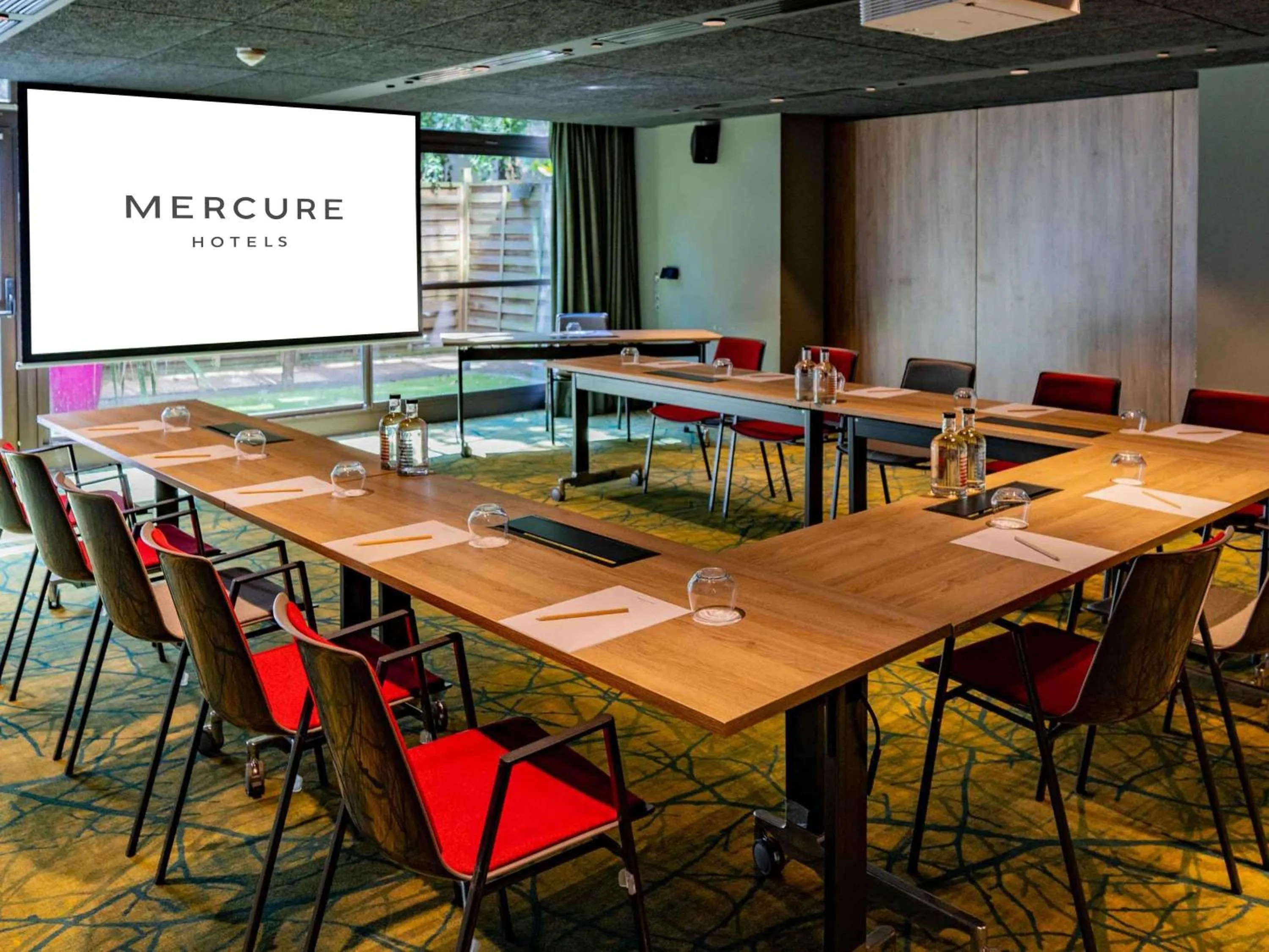 Meeting/conference room in Mercure Paris Centre Tour Eiffel