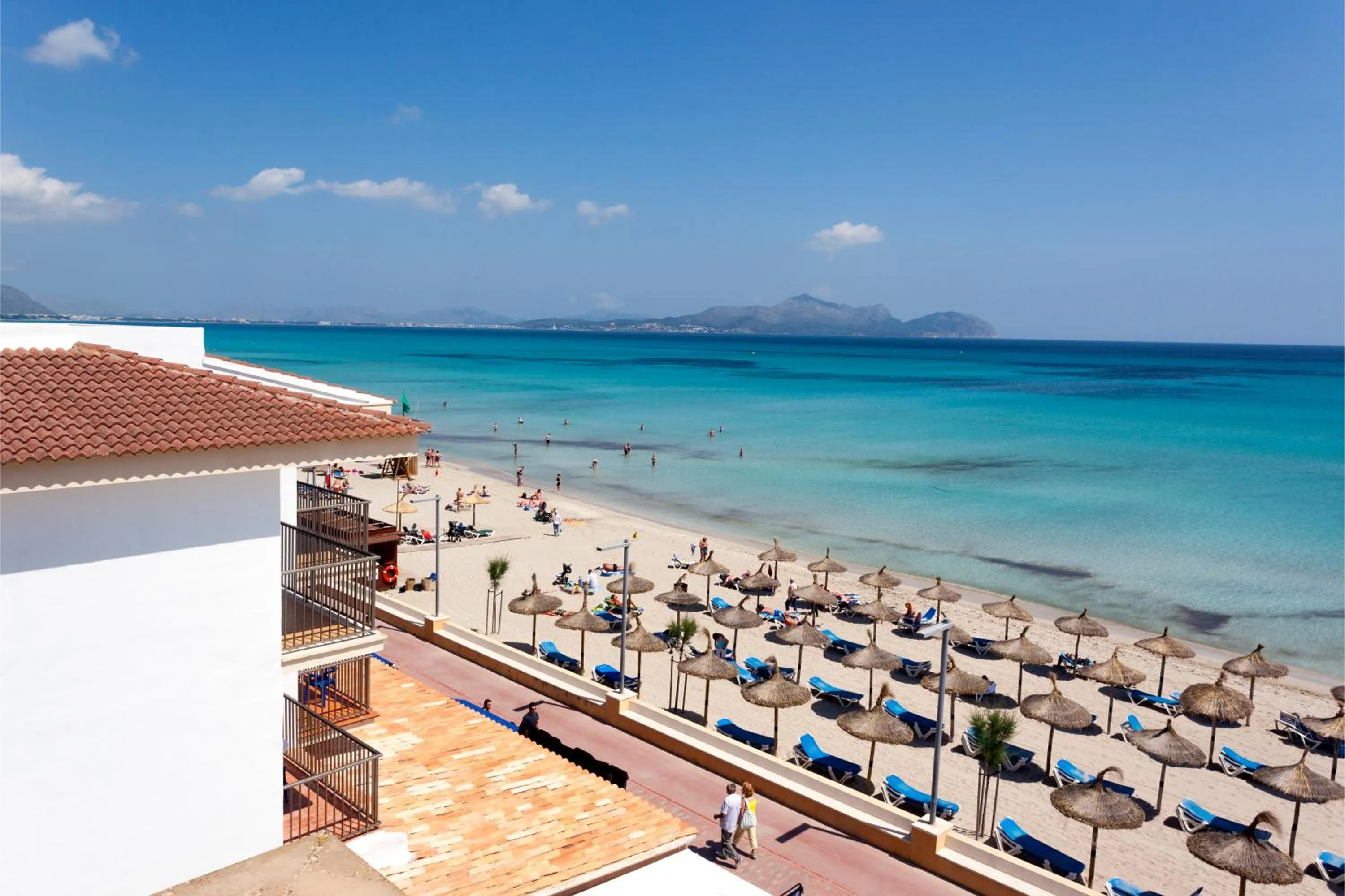 Beach in Hotel Sa Roqueta Can Picafort ADULTS ONLY