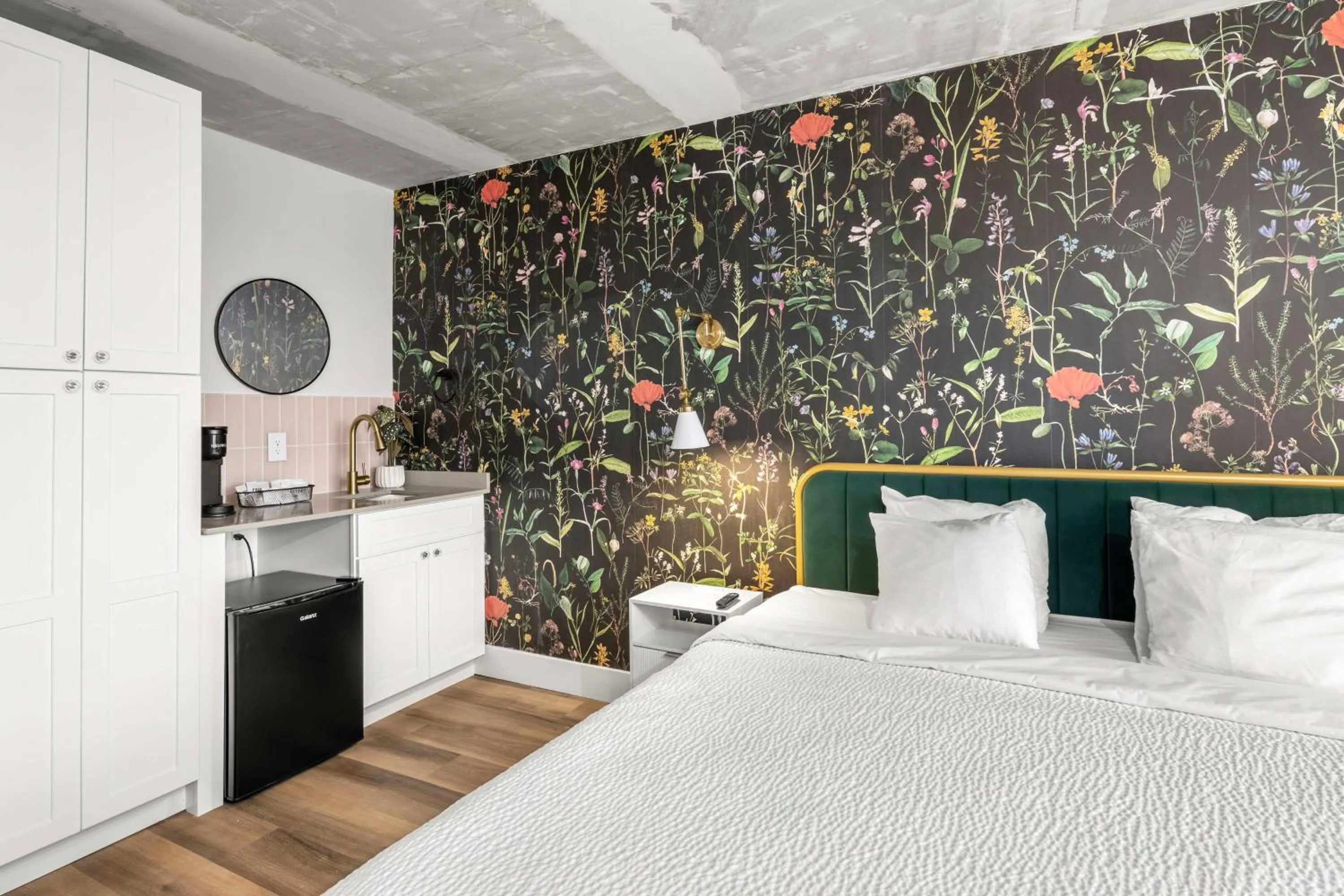 Bedroom, Bed in Red Lion Hotel Charlotte