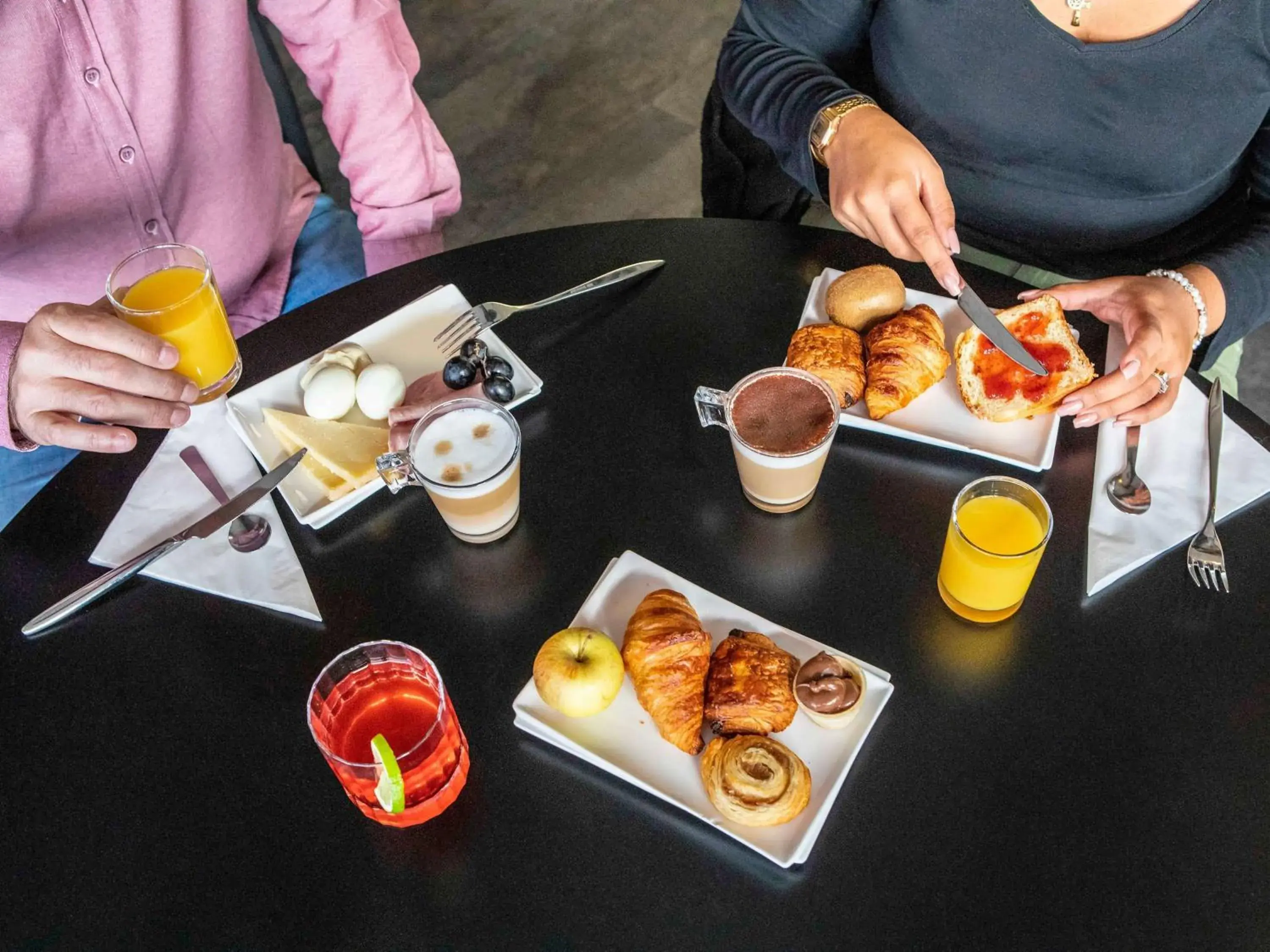 Breakfast in ibis Styles Paris Bercy Breakfast in ibis Styles Paris Bercy