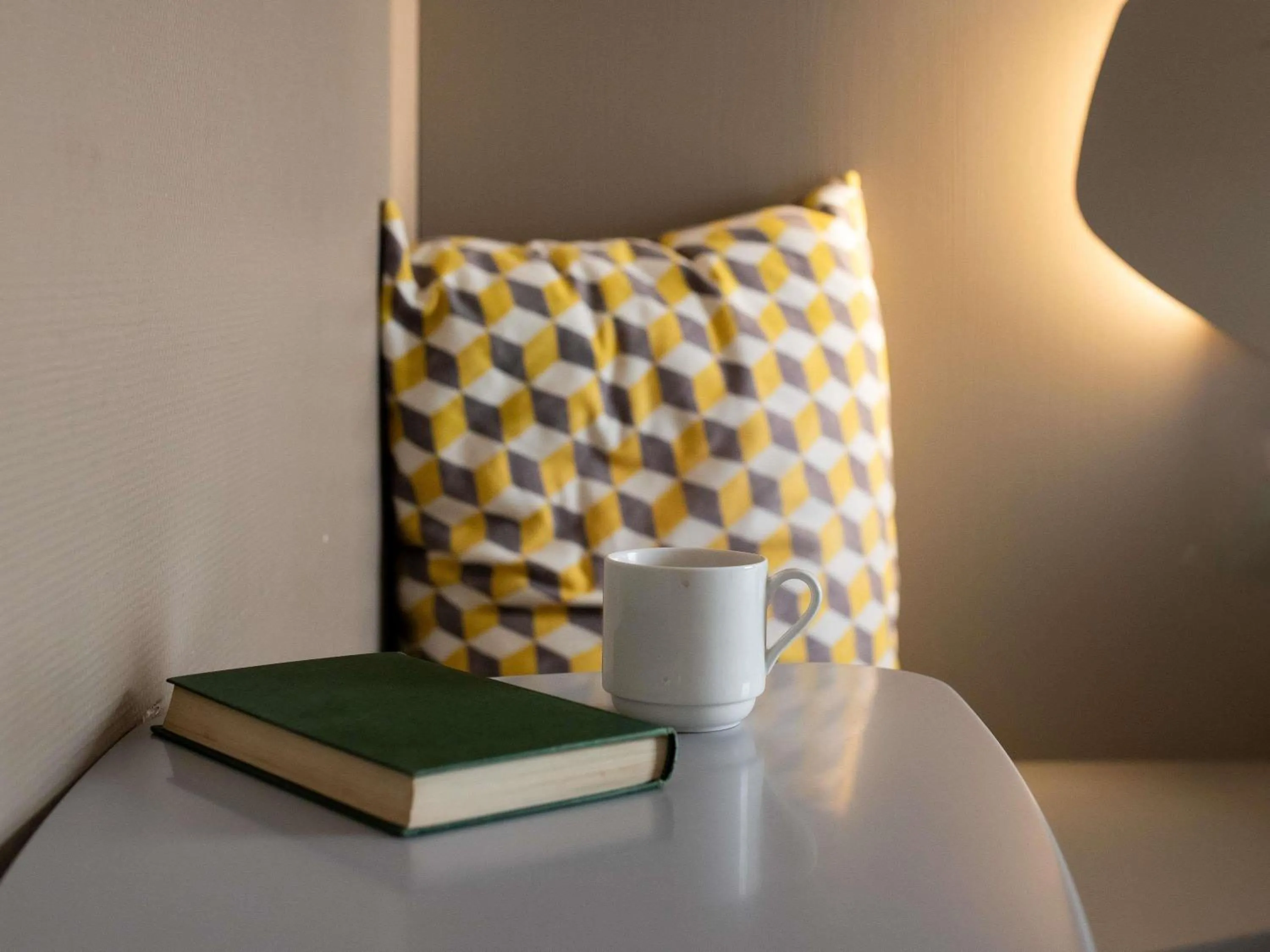 Bedroom in ibis Styles Paris Bercy