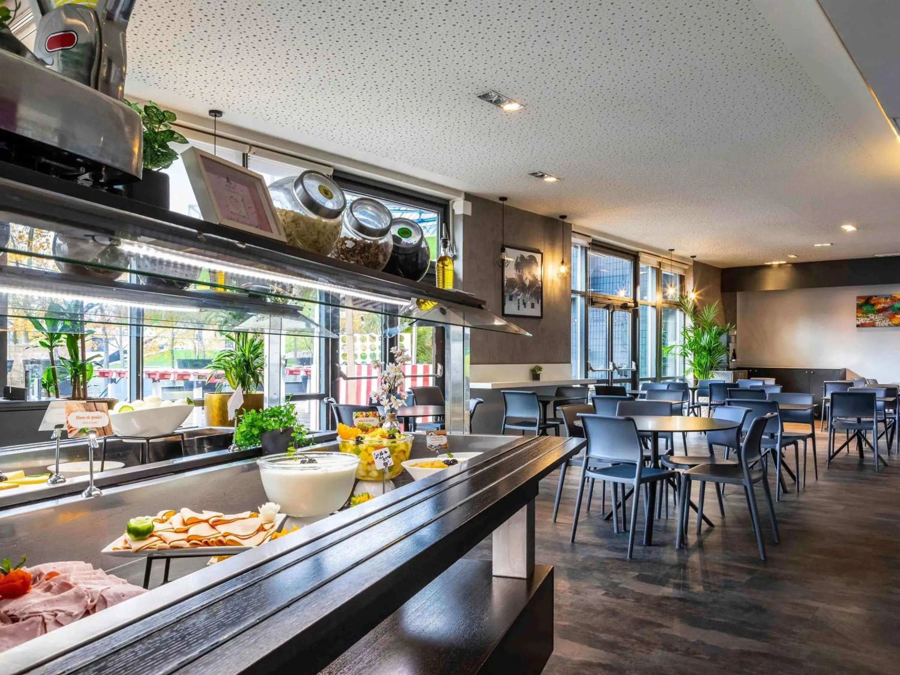 Property building in ibis Styles Paris Bercy Property building in ibis Styles Paris Bercy