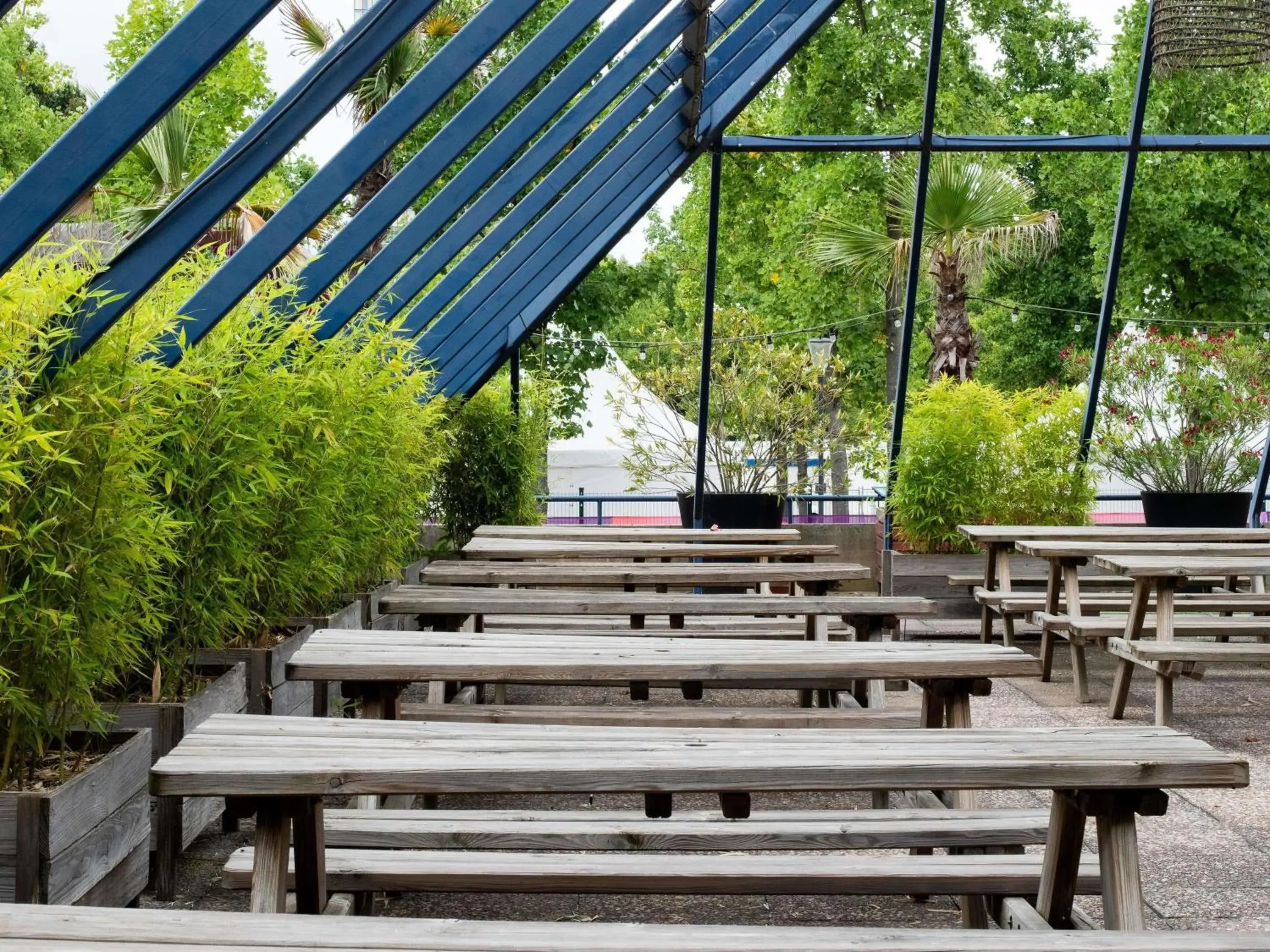 Lounge or bar in ibis Styles Paris Bercy Lounge or bar in ibis Styles Paris Bercy