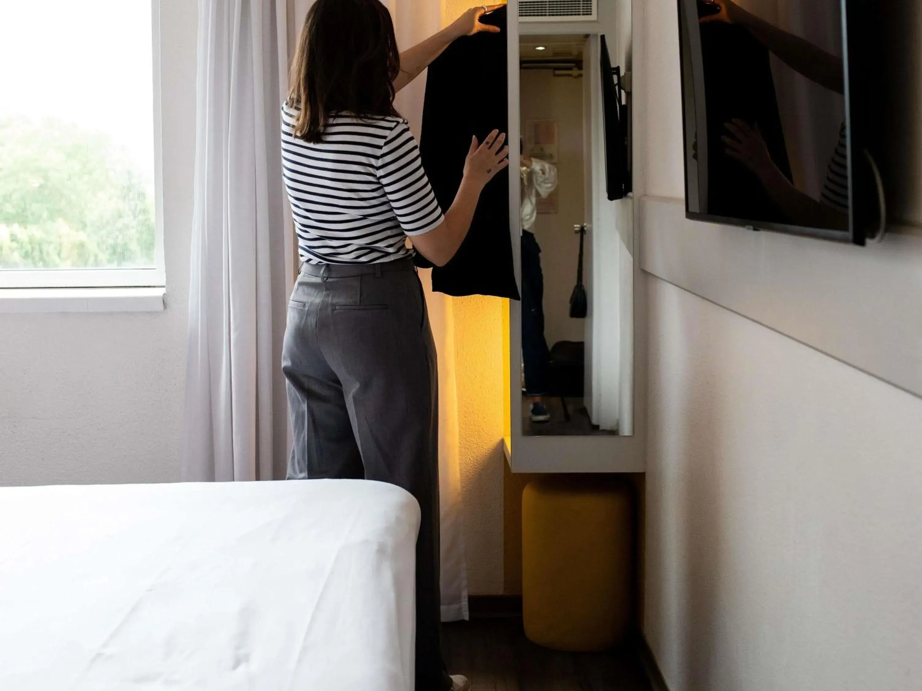 Bedroom in ibis Styles Paris Bercy Bedroom in ibis Styles Paris Bercy