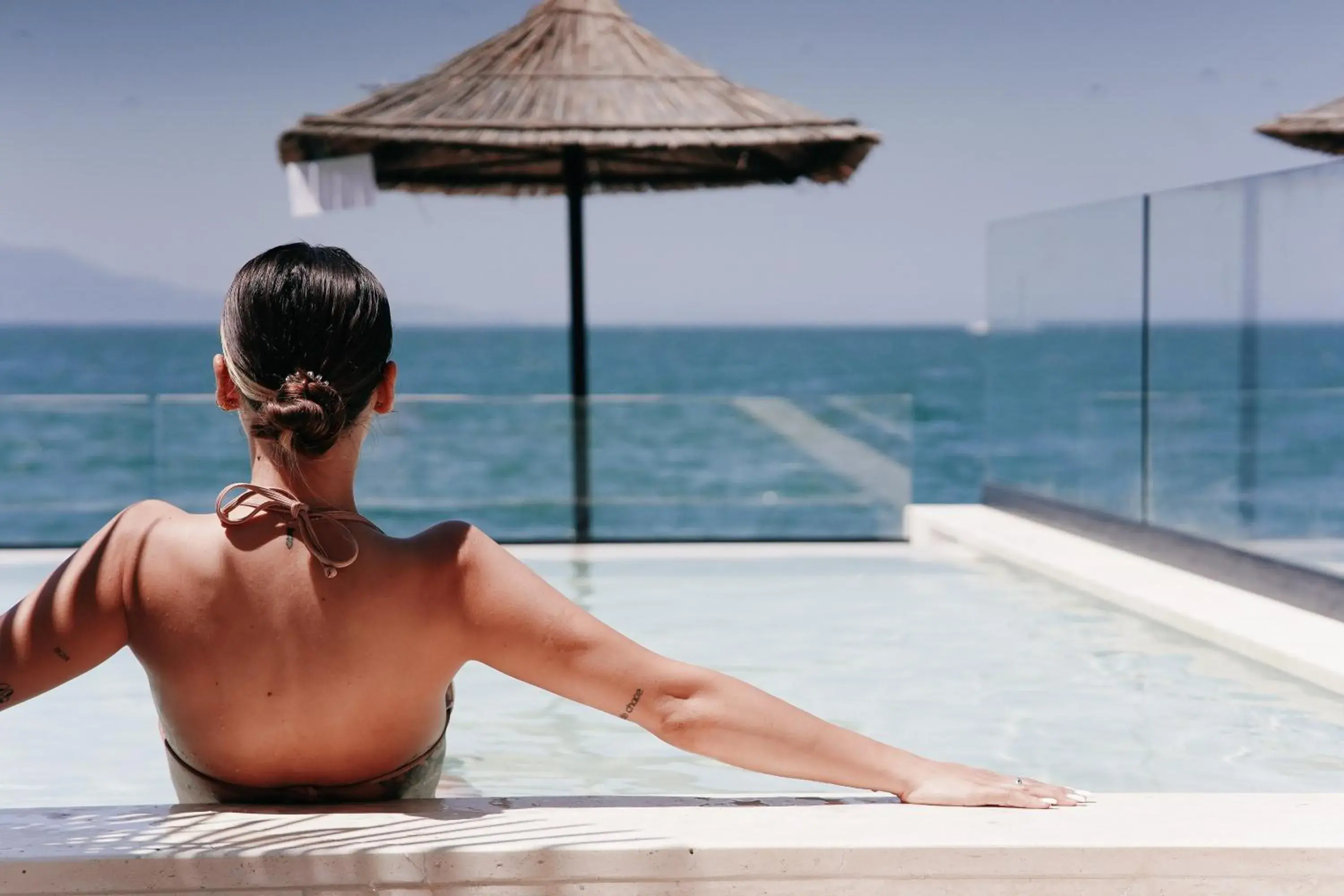 Swimming pool in Hotel Jaroal Swimming pool in Hotel Jaroal