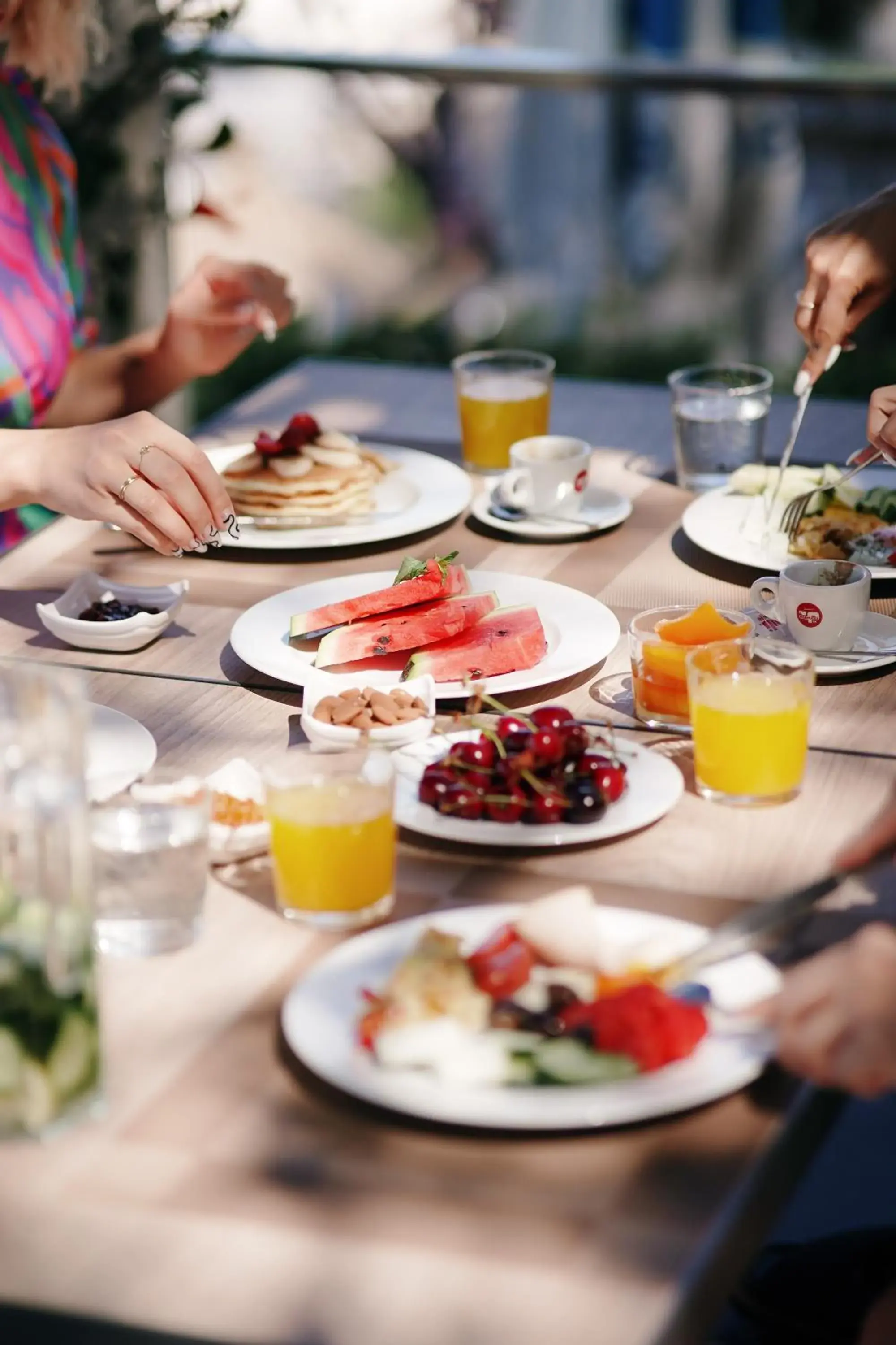 Restaurant/places to eat in Hotel Jaroal Restaurant/places to eat in Hotel Jaroal