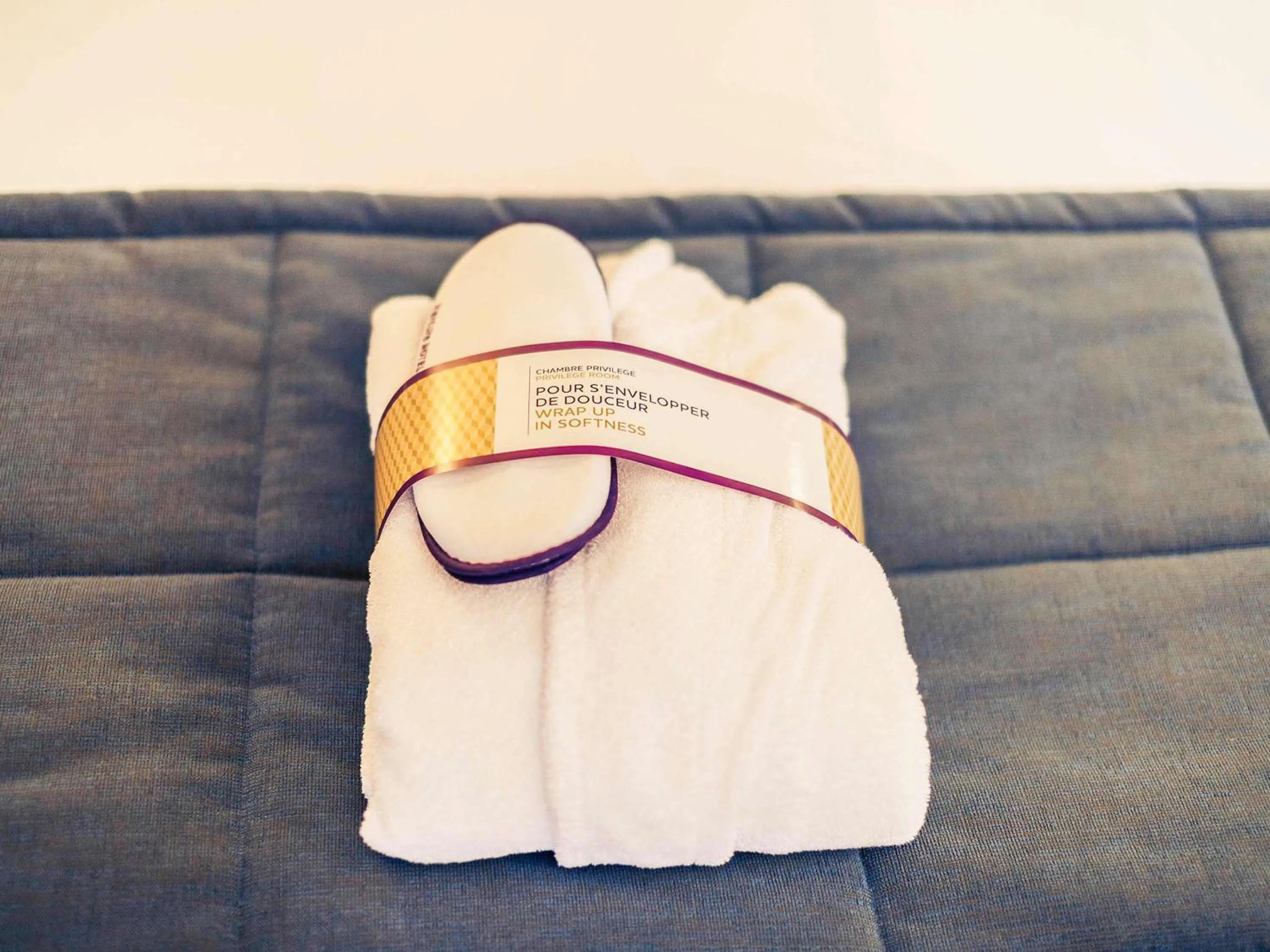 Bedroom in Mercure Paris Val de Fontenay