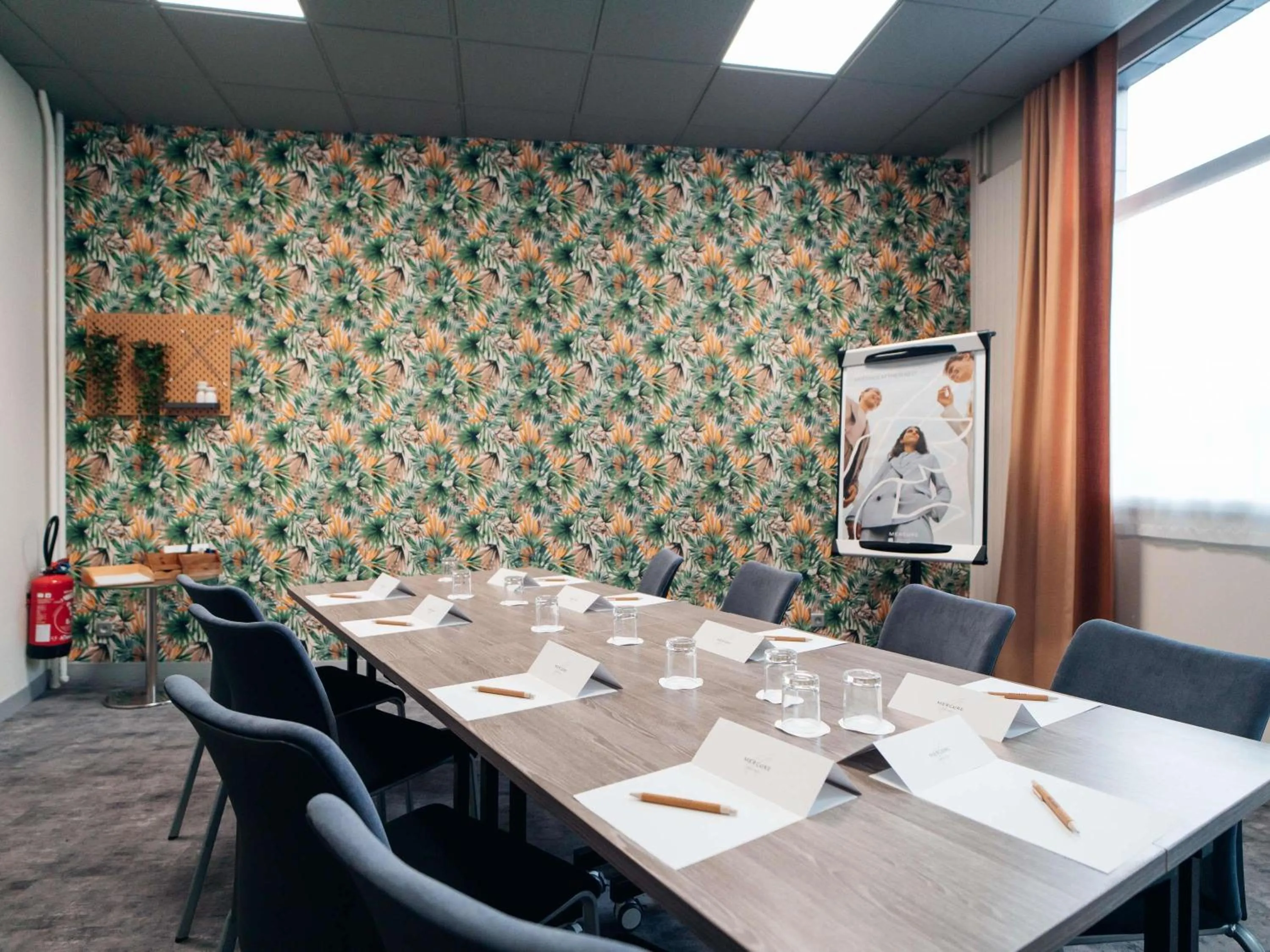 Meeting/conference room in Mercure Paris Val de Fontenay