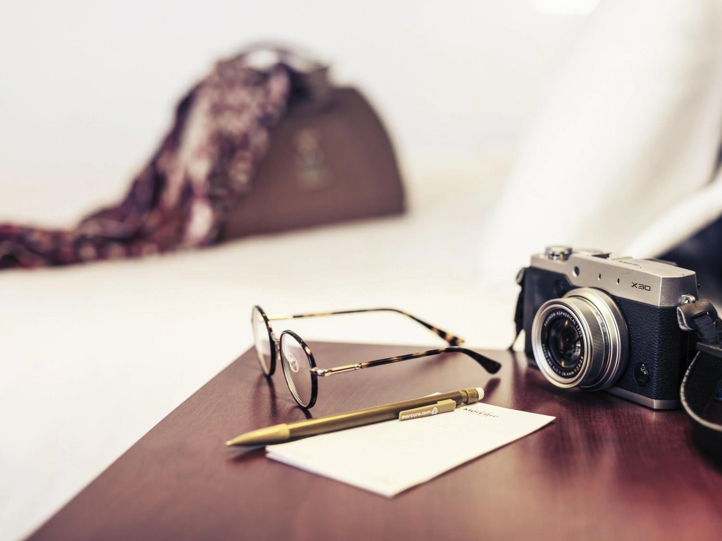 Bedroom in Mercure Paris Val de Fontenay
