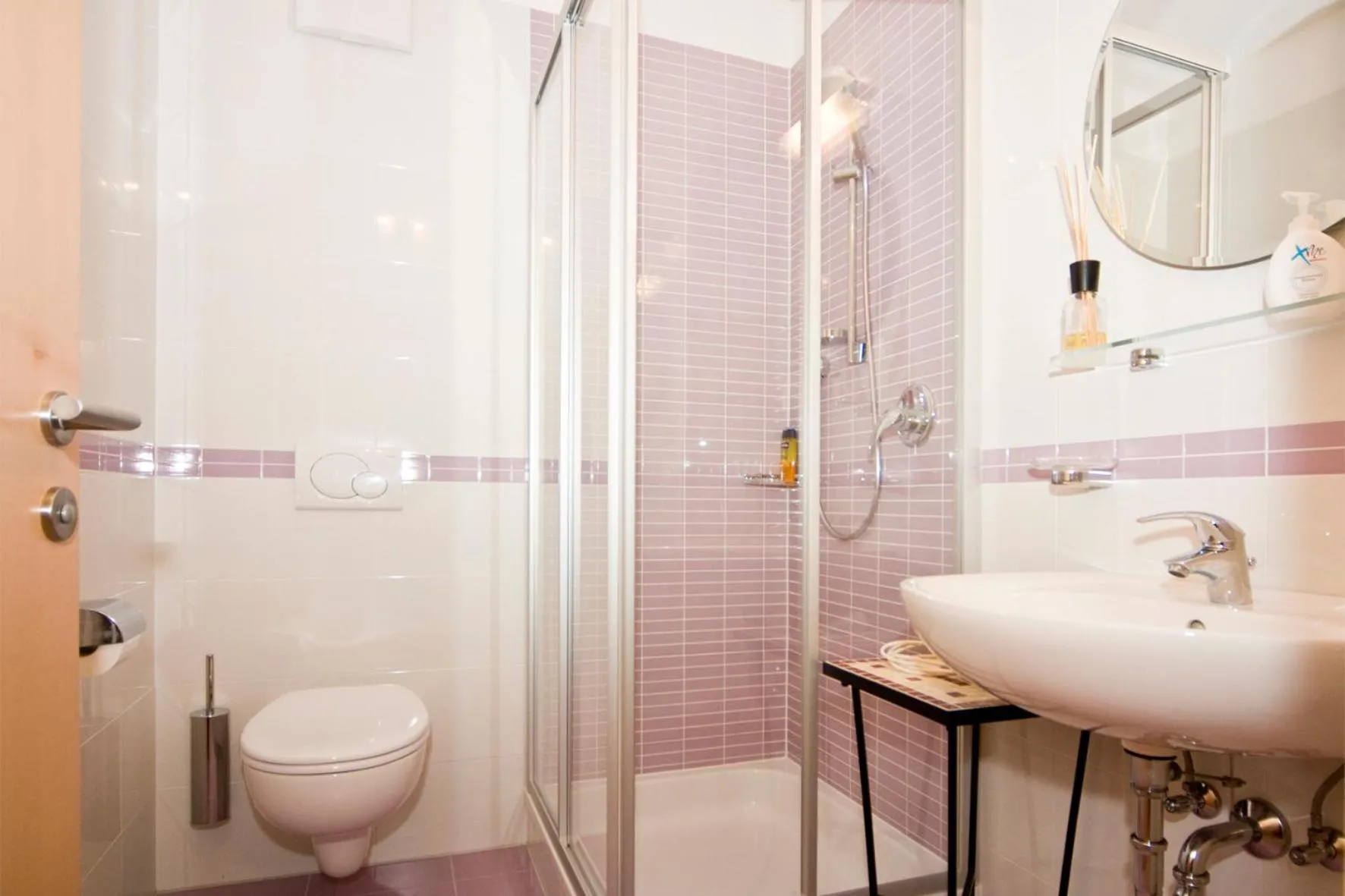 Bathroom in Pizzeria Restaurant Wieser