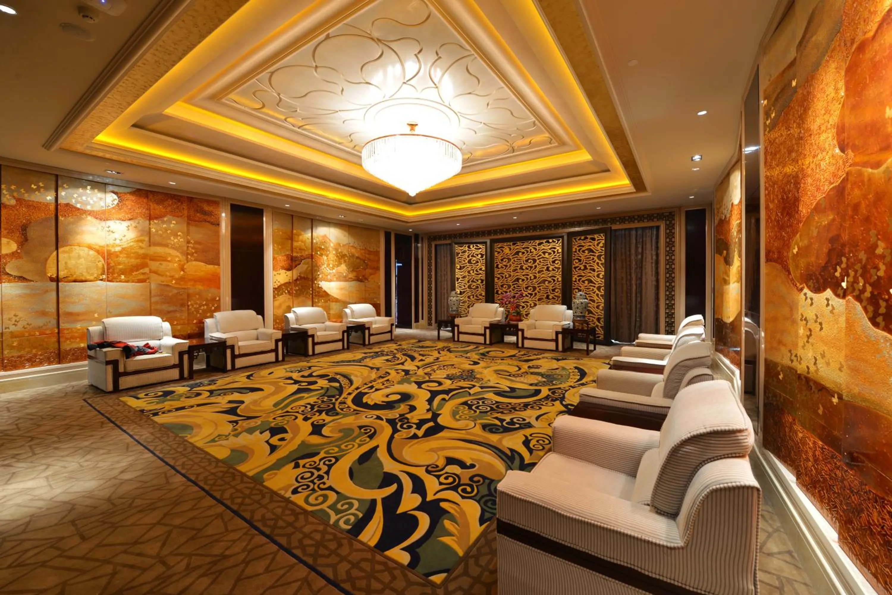 Area and facilities in Jinling New Town Hotel Nanjing