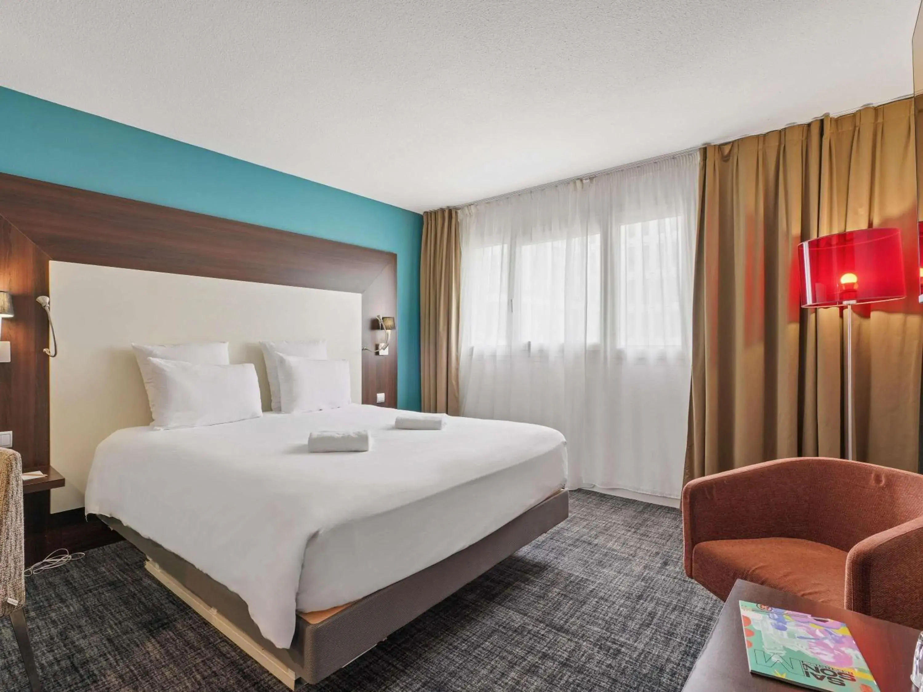 Standard Double Room in Mercure Paris Porte d'Orleans Standard Double Room in Mercure Paris Porte d'Orleans